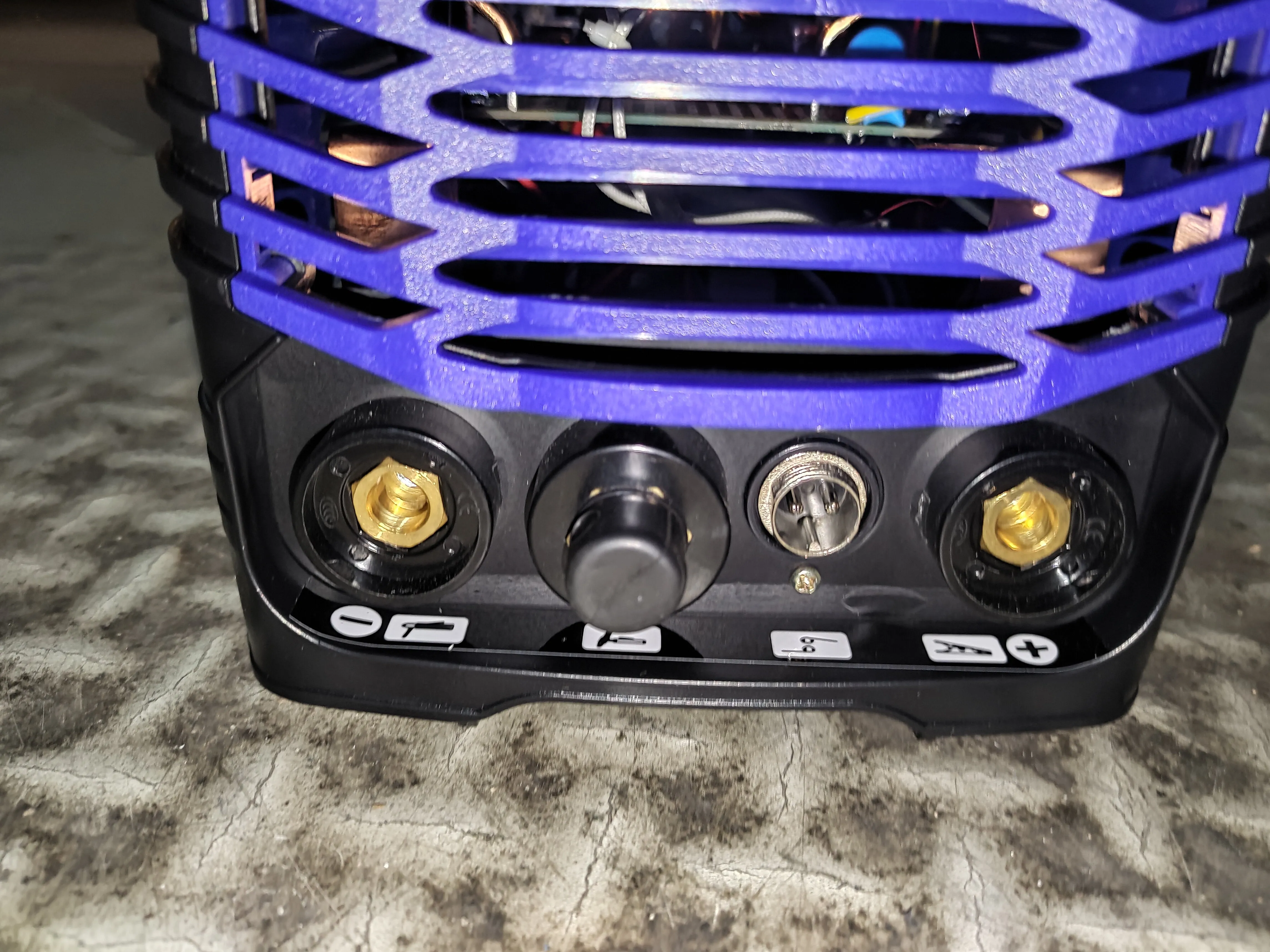 AIKO 110V/240V Welding Set come with 3m Welding Cable & 3m Earth Cable | Model: W-TIG200AD
