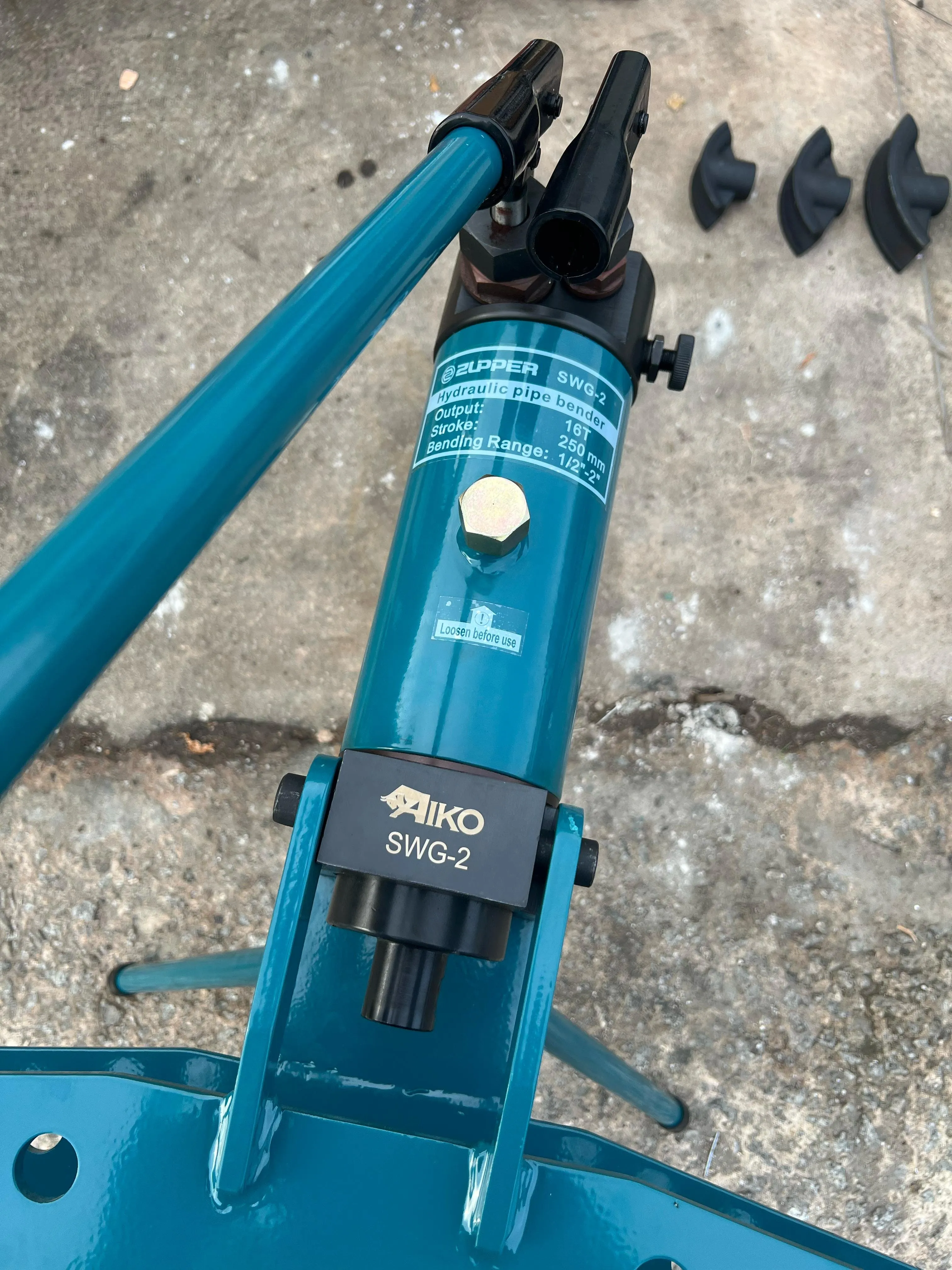 Aiko 1/2-2 Hydraulic Pipe Bender With Tripod | Model : PBD-SWG-2