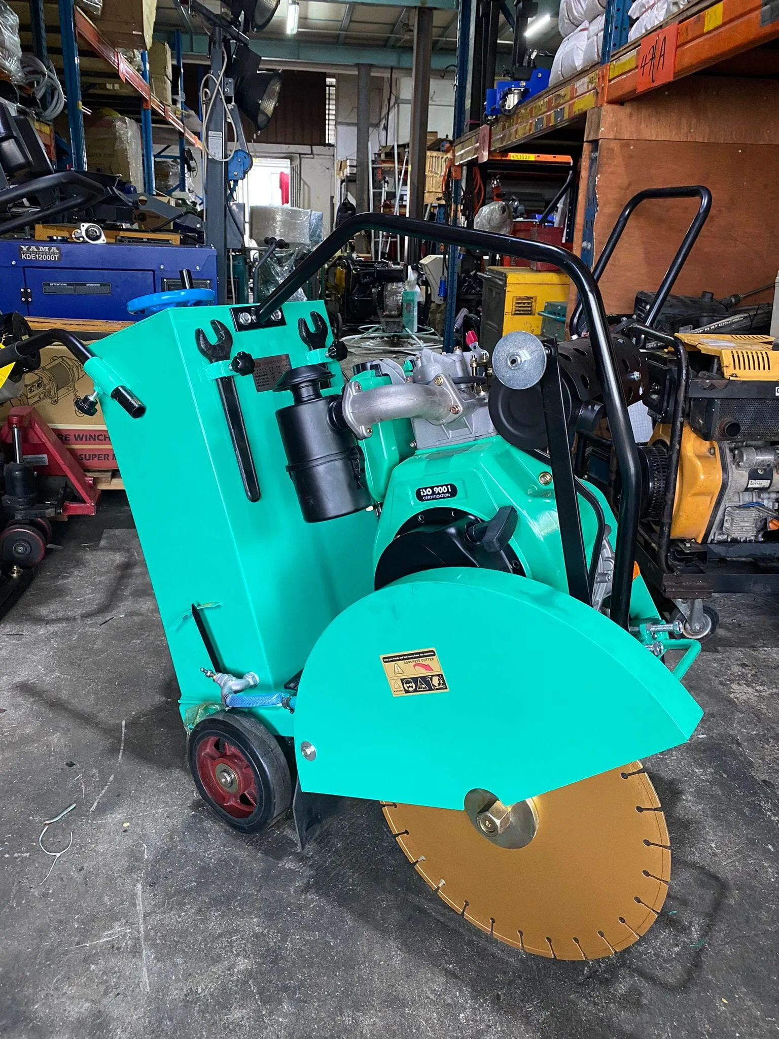 Aiko 16 Concrete Road Cutter C/W 186FA Diesel Engine | Model : CCM-HCC-18A