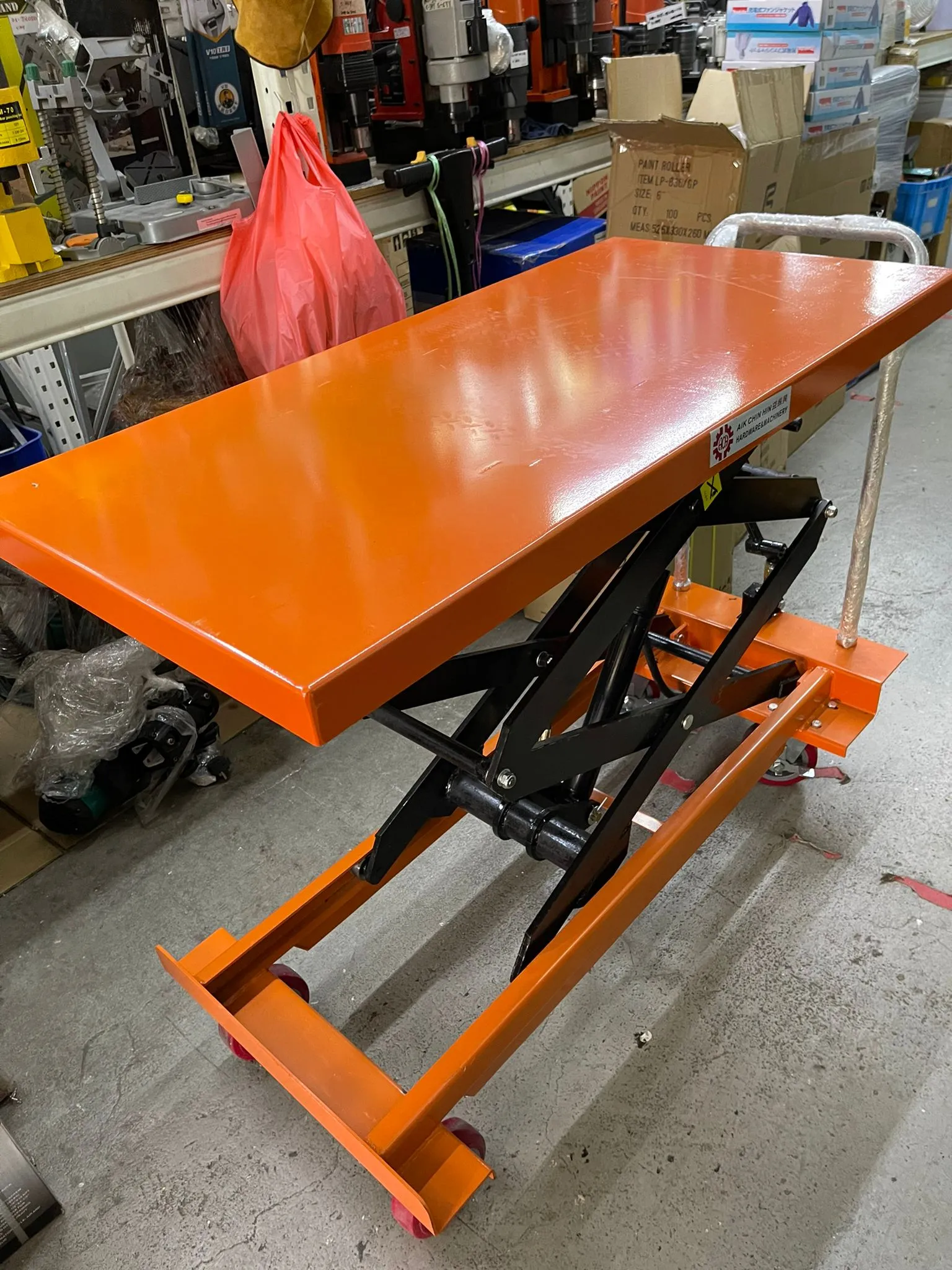 Aiko 800kg . 1500mm Hydraulic Scissor Table Lift Truck | Model : PT-WP800-1.5M