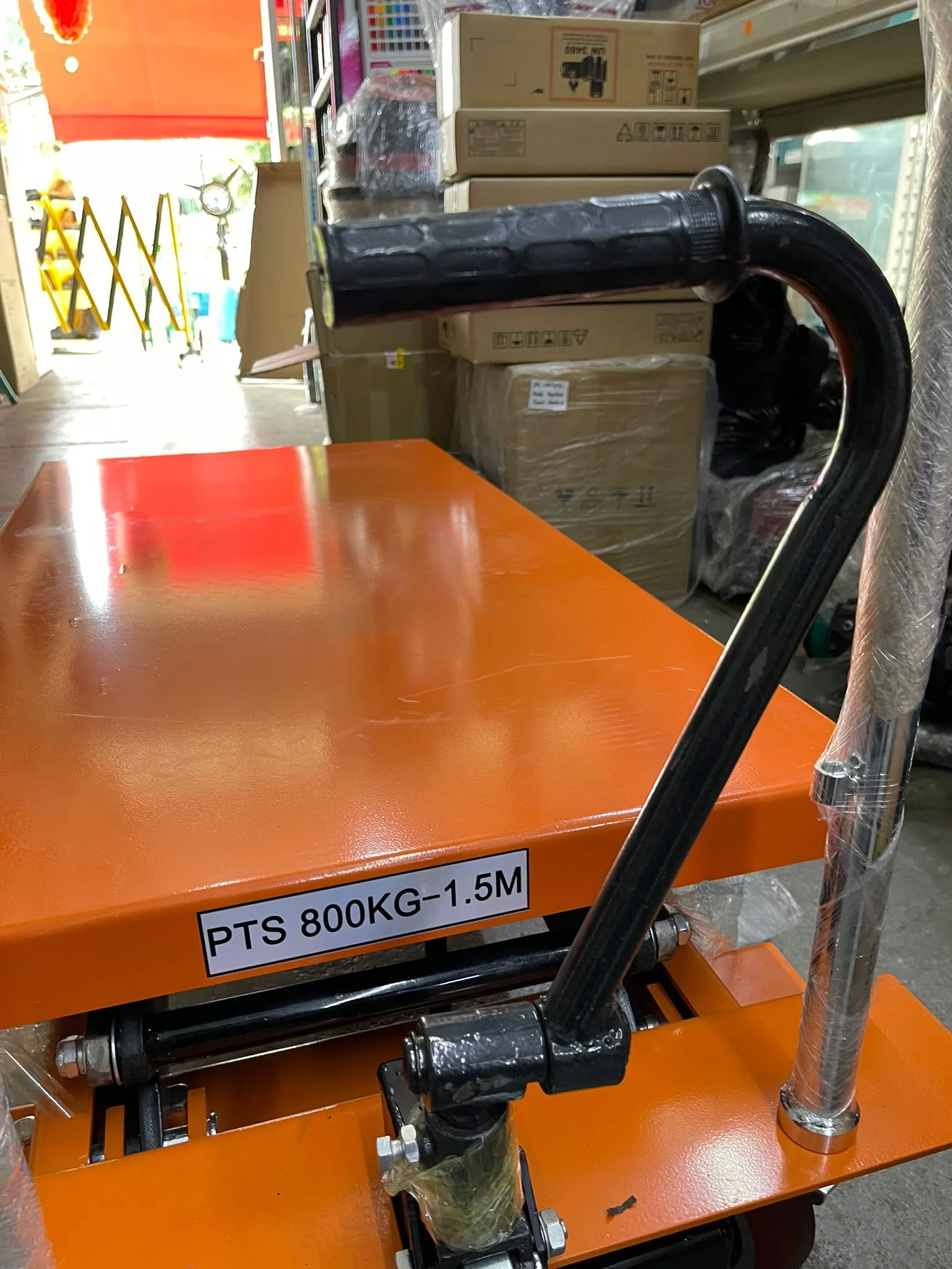 Aiko 800kg . 1500mm Hydraulic Scissor Table Lift Truck | Model : PT-WP800-1.5M