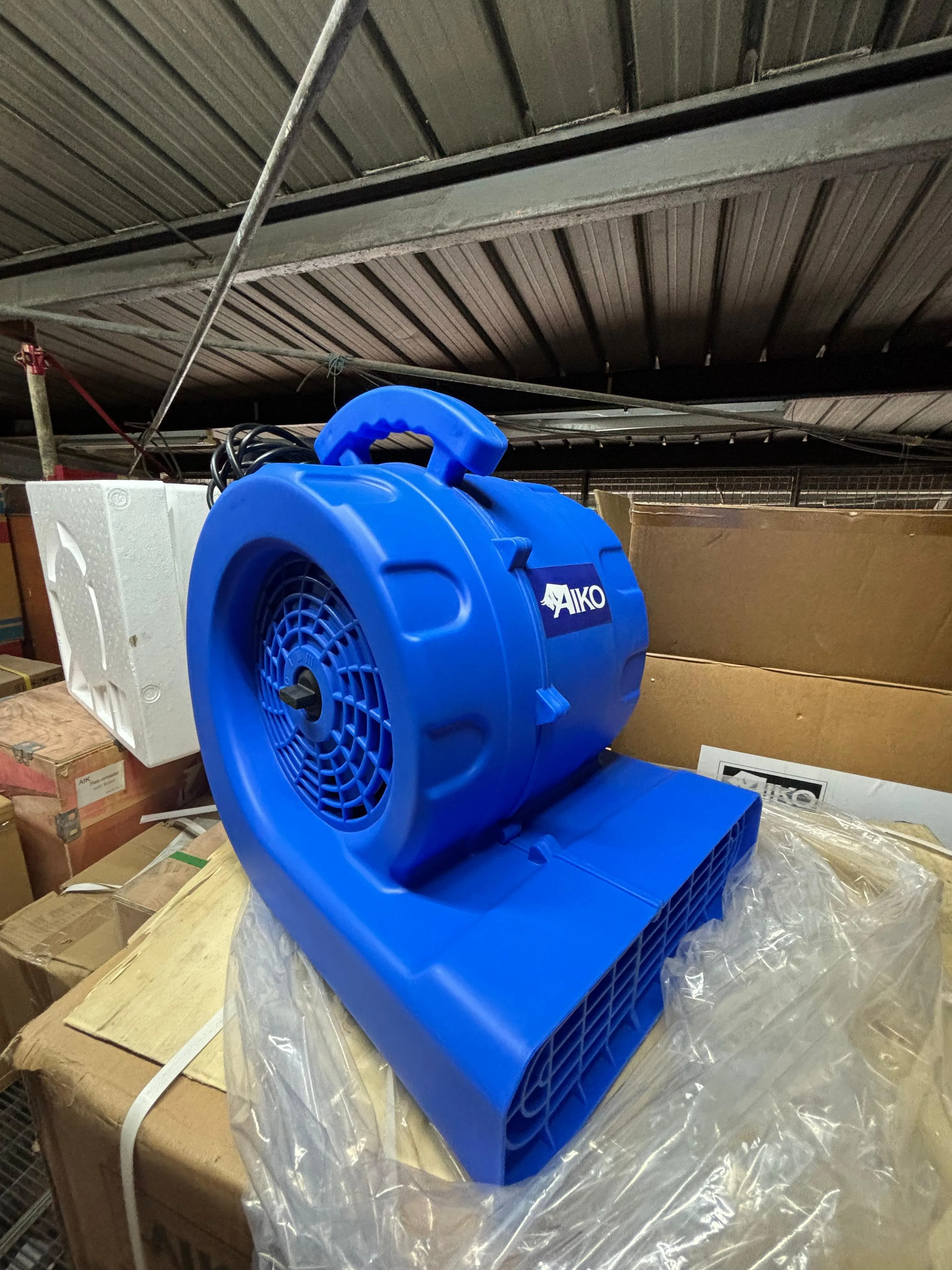Aiko Air Blower Toilet Floor Dryer 240V 3 Speed 950/1100W | Model: BLR-LG-CDJ-1100