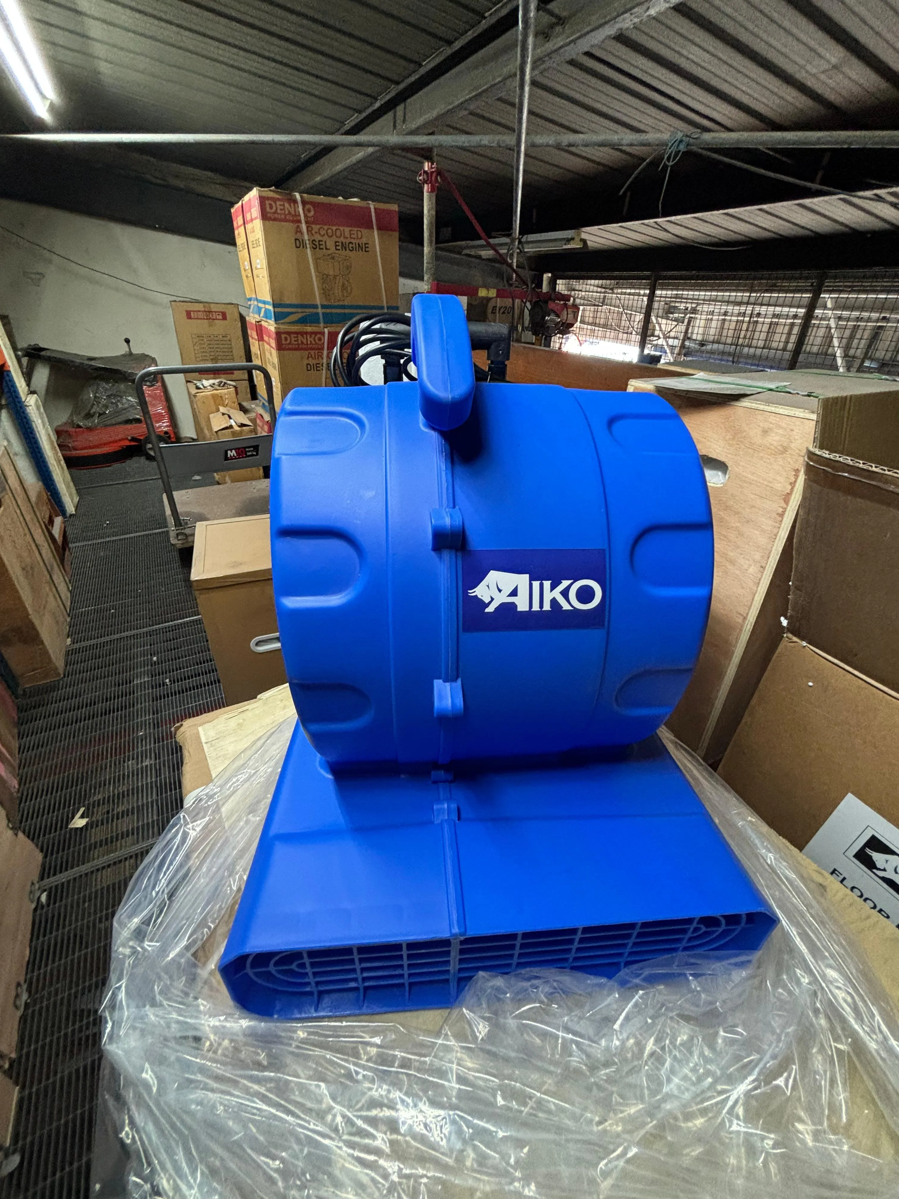 Aiko Air Blower Toilet Floor Dryer 240V 3 Speed 950/1100W | Model: BLR-LG-CDJ-1100