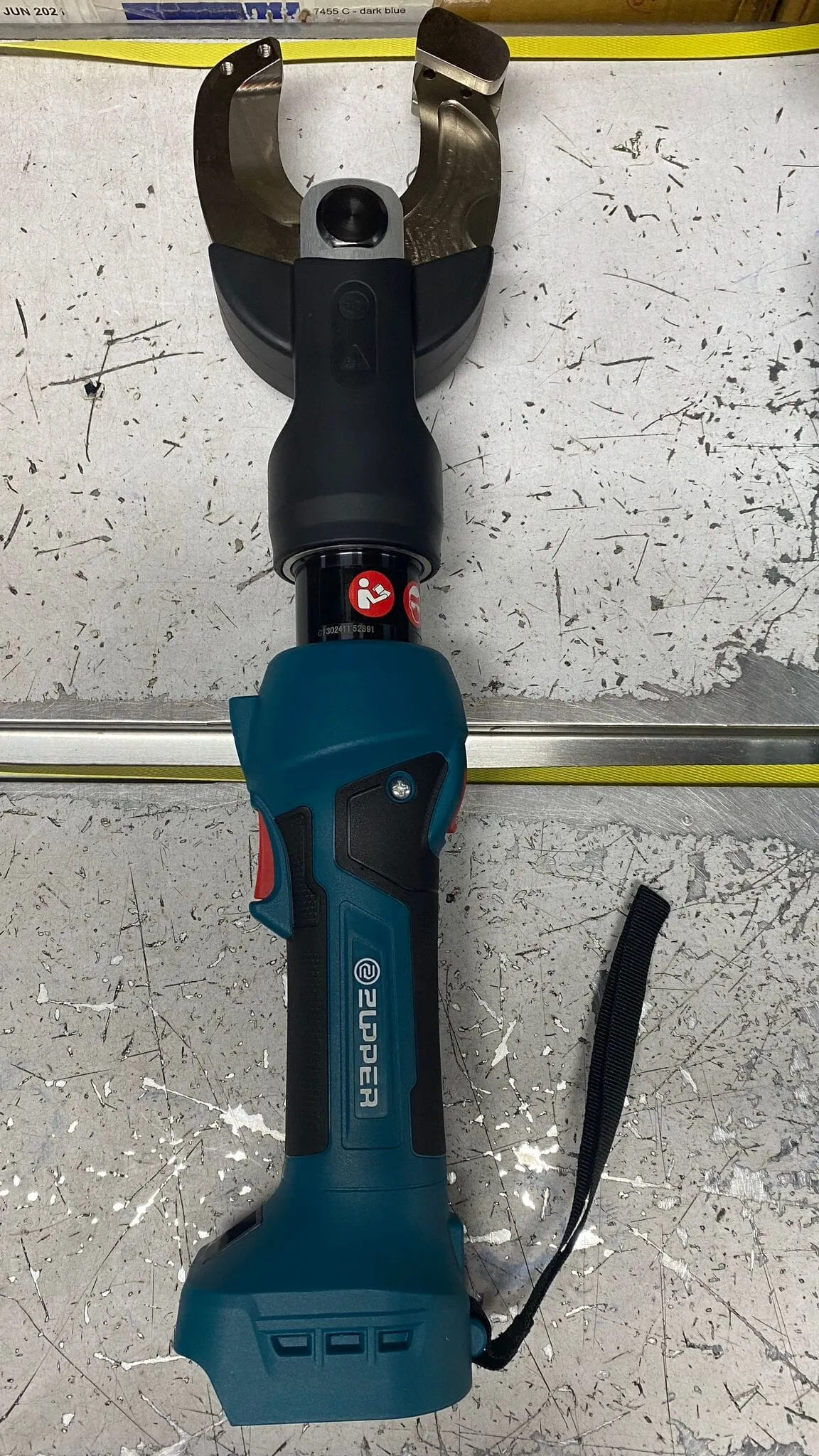 Aiko Battery Powered Cable Cutting Machine (Mini) | Model: SL-50C