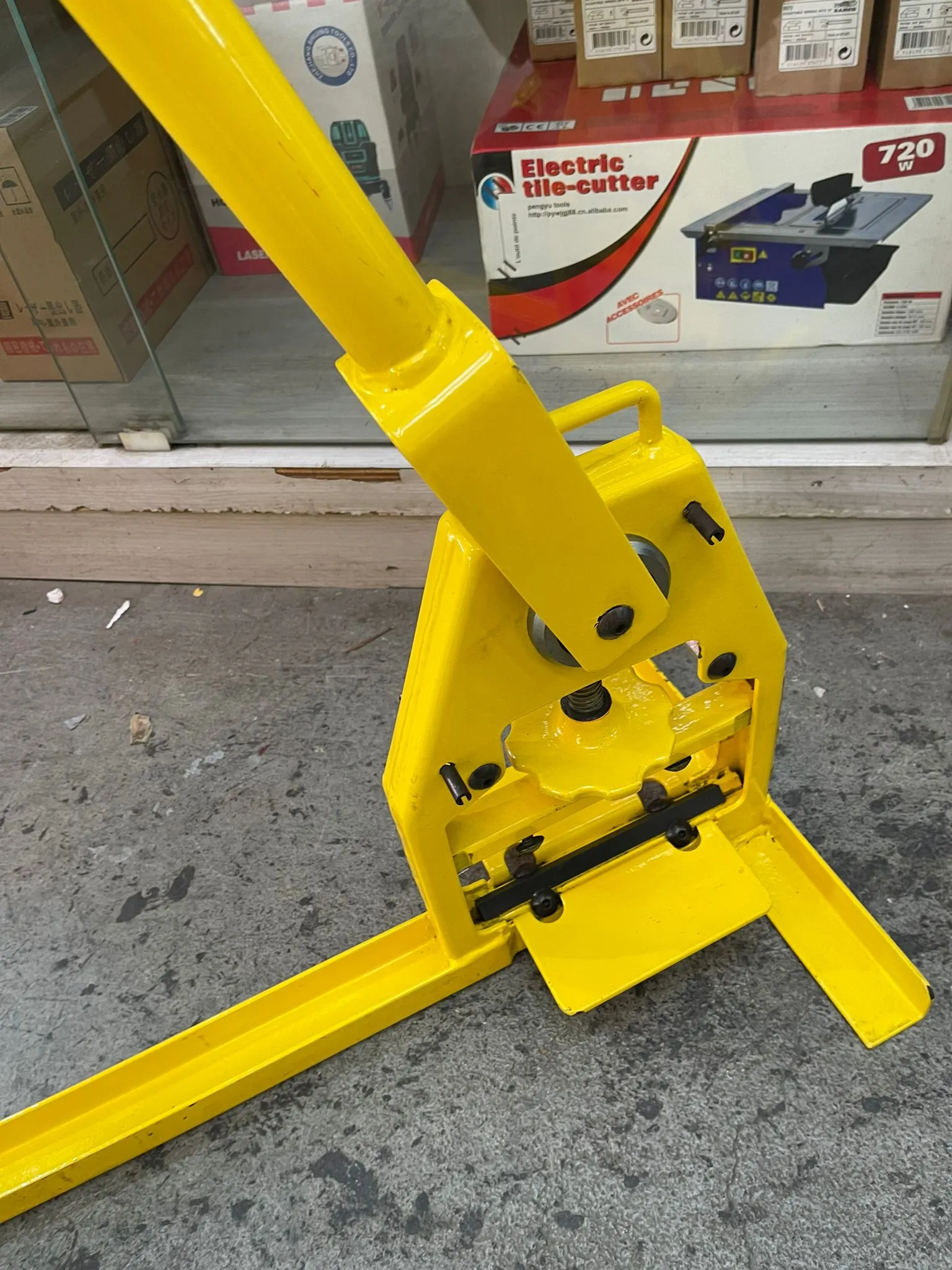 Aiko BC-150 Brick Cutter | Model : BC-150