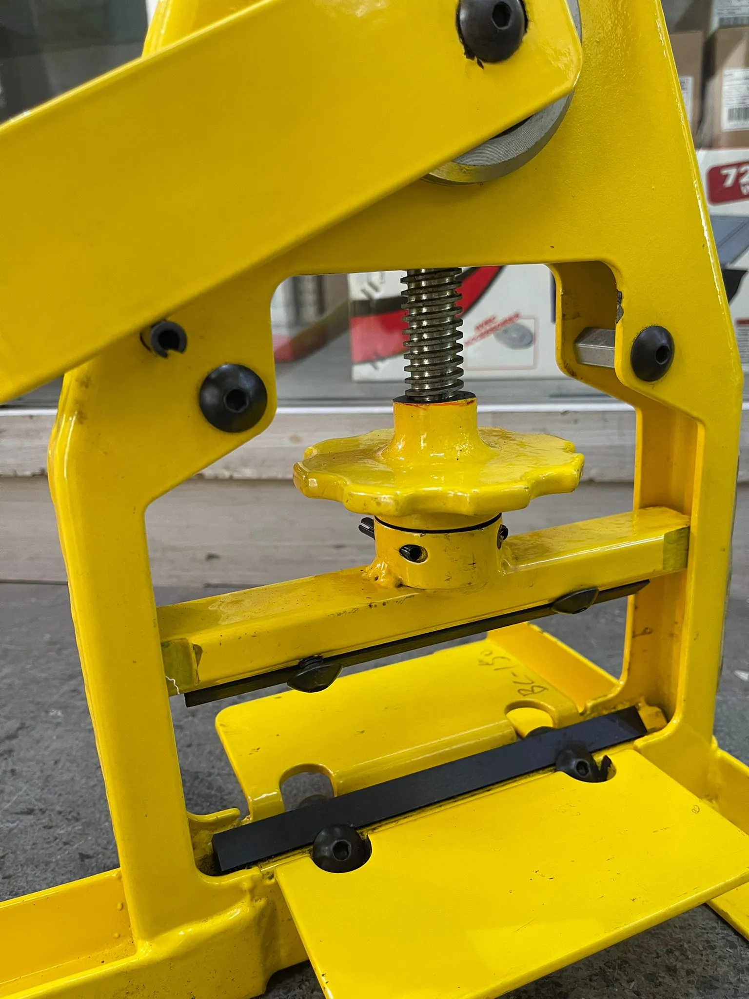 Aiko BC-150 Brick Cutter | Model : BC-150