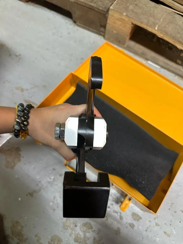 Aiko CPC-65C Hydraulic Cable Cutter Head 65mm | Model : CC-CPC-65C