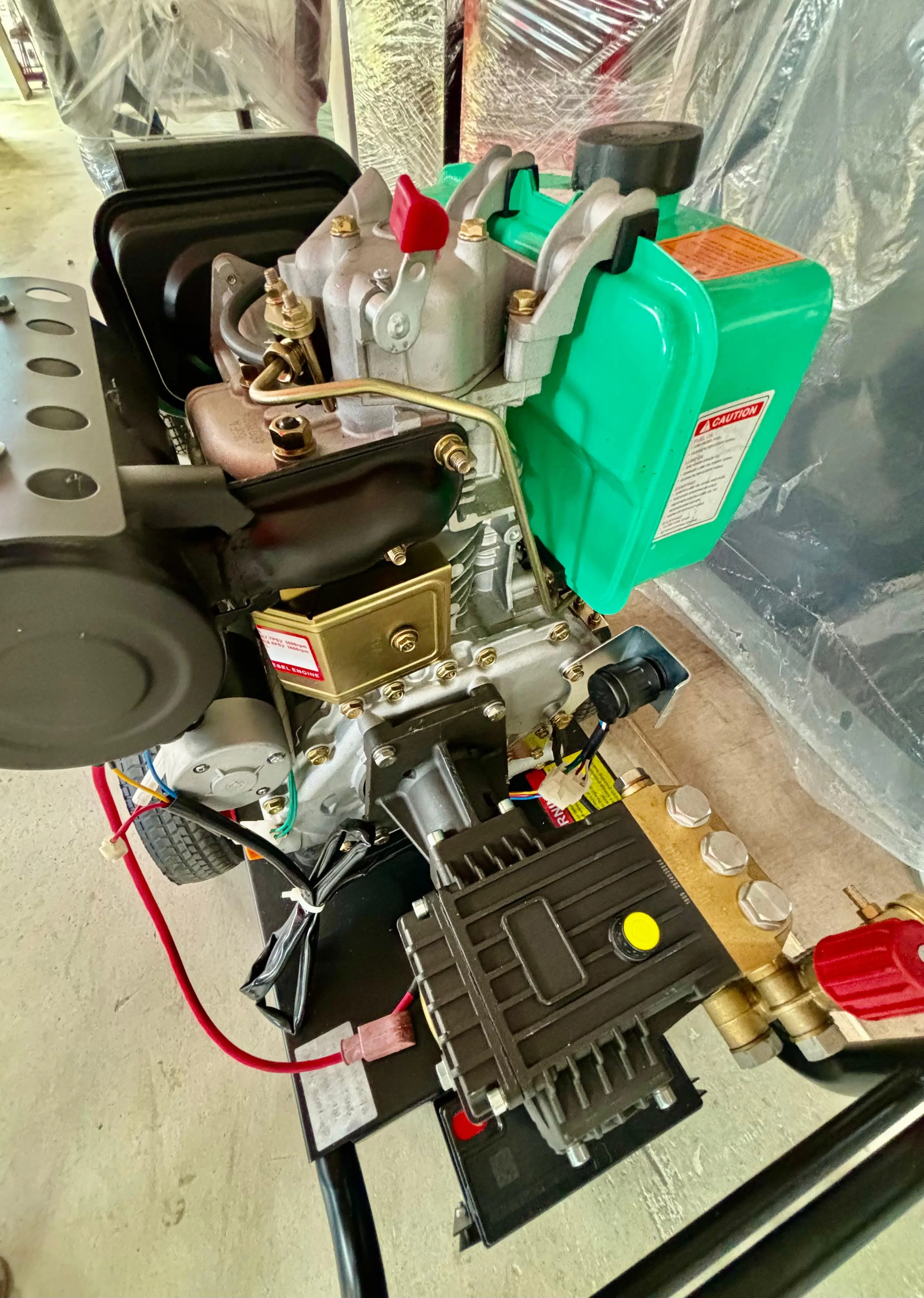 Aiko Diesel Engine 250Bar 10HP High Pressure Washer Pump C/W 10m Pressure Hose & Gun (Electric Start) | Model : HPW-EI-3600DF