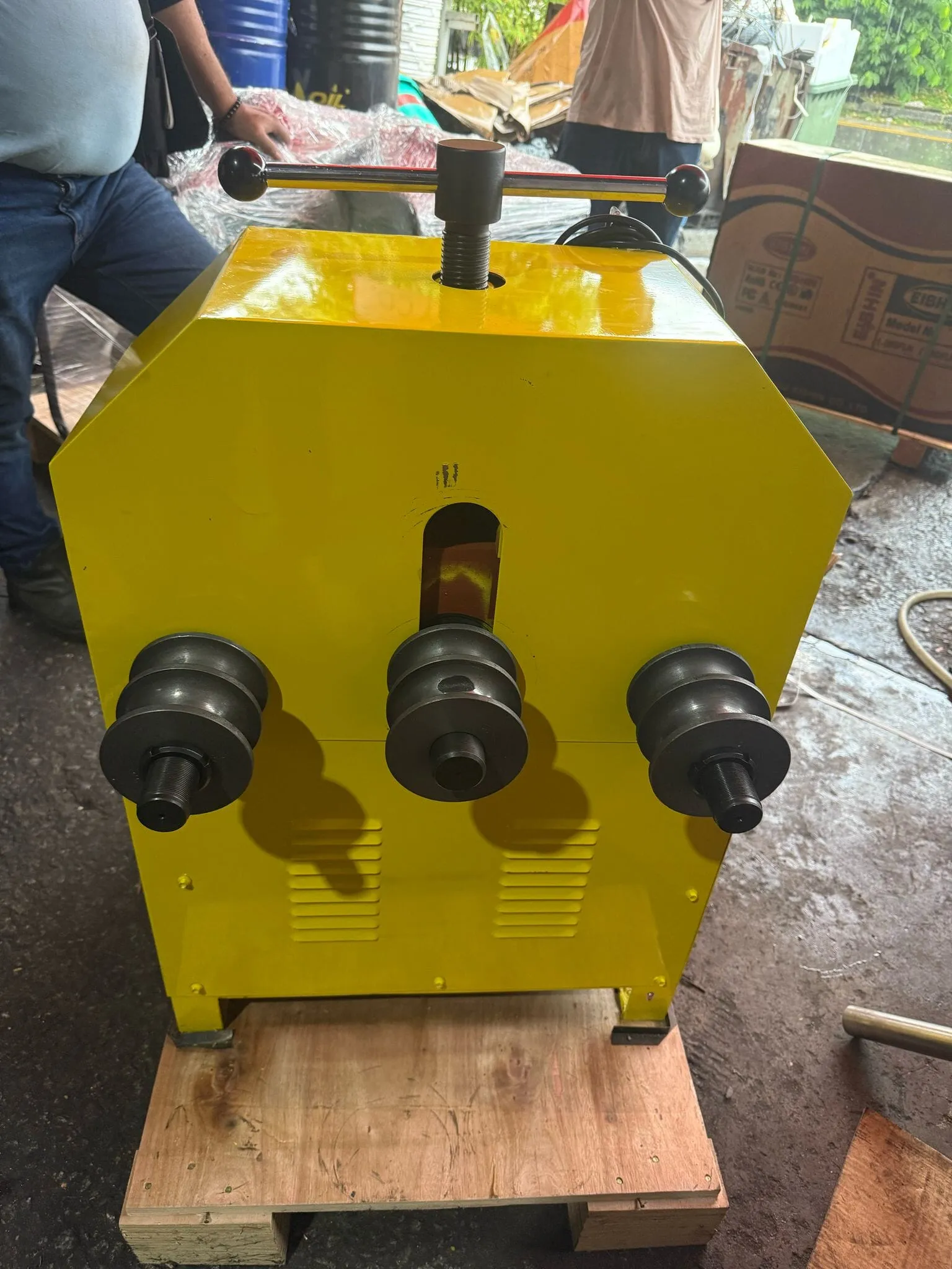 Aiko Hydraulic Pipe Bender Multi Funtion | Model : PBD-HHW-76B