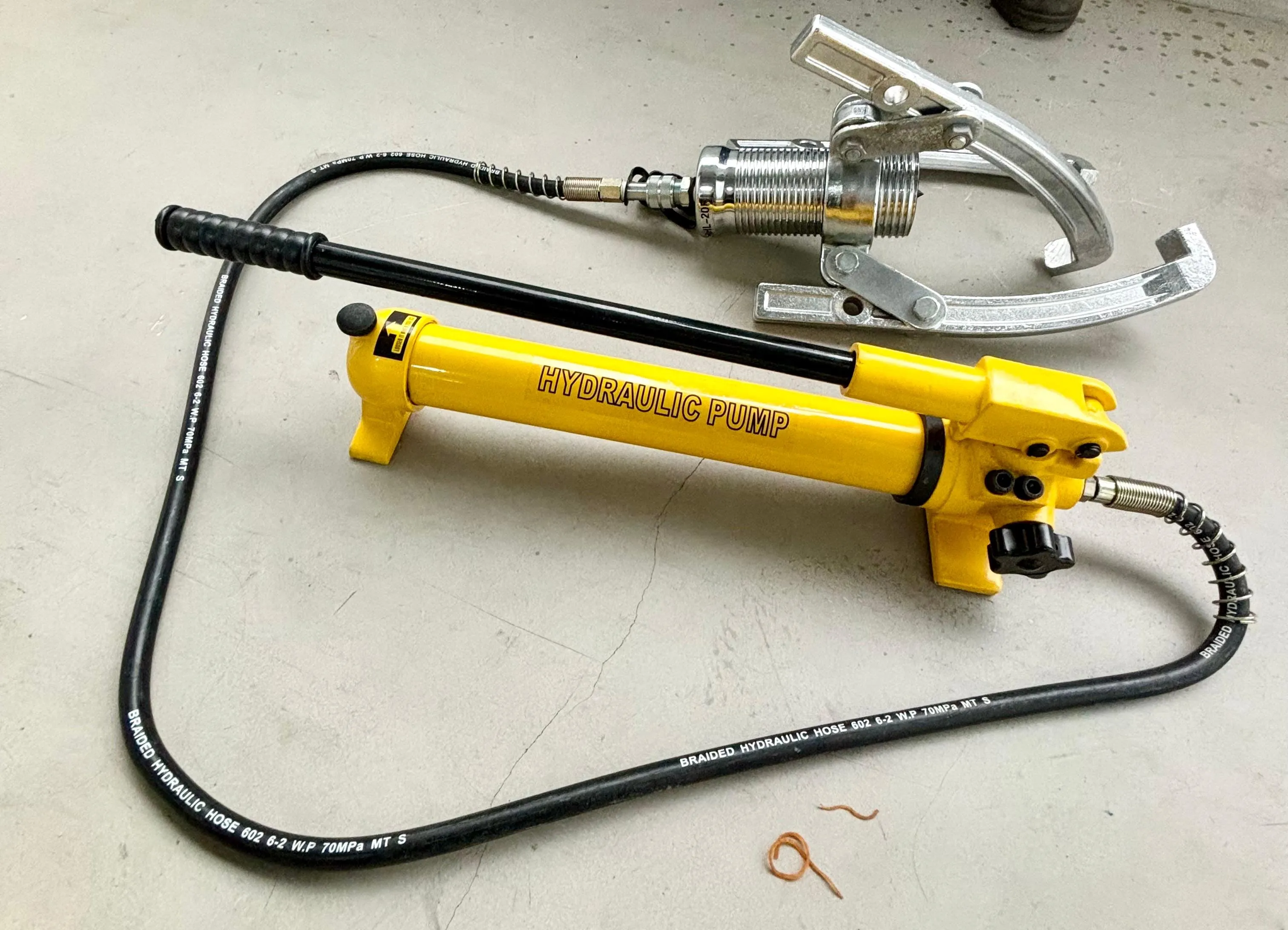Aiko Hydraulic Puller HHL-20F W/O Pump | Model : HHL-20F