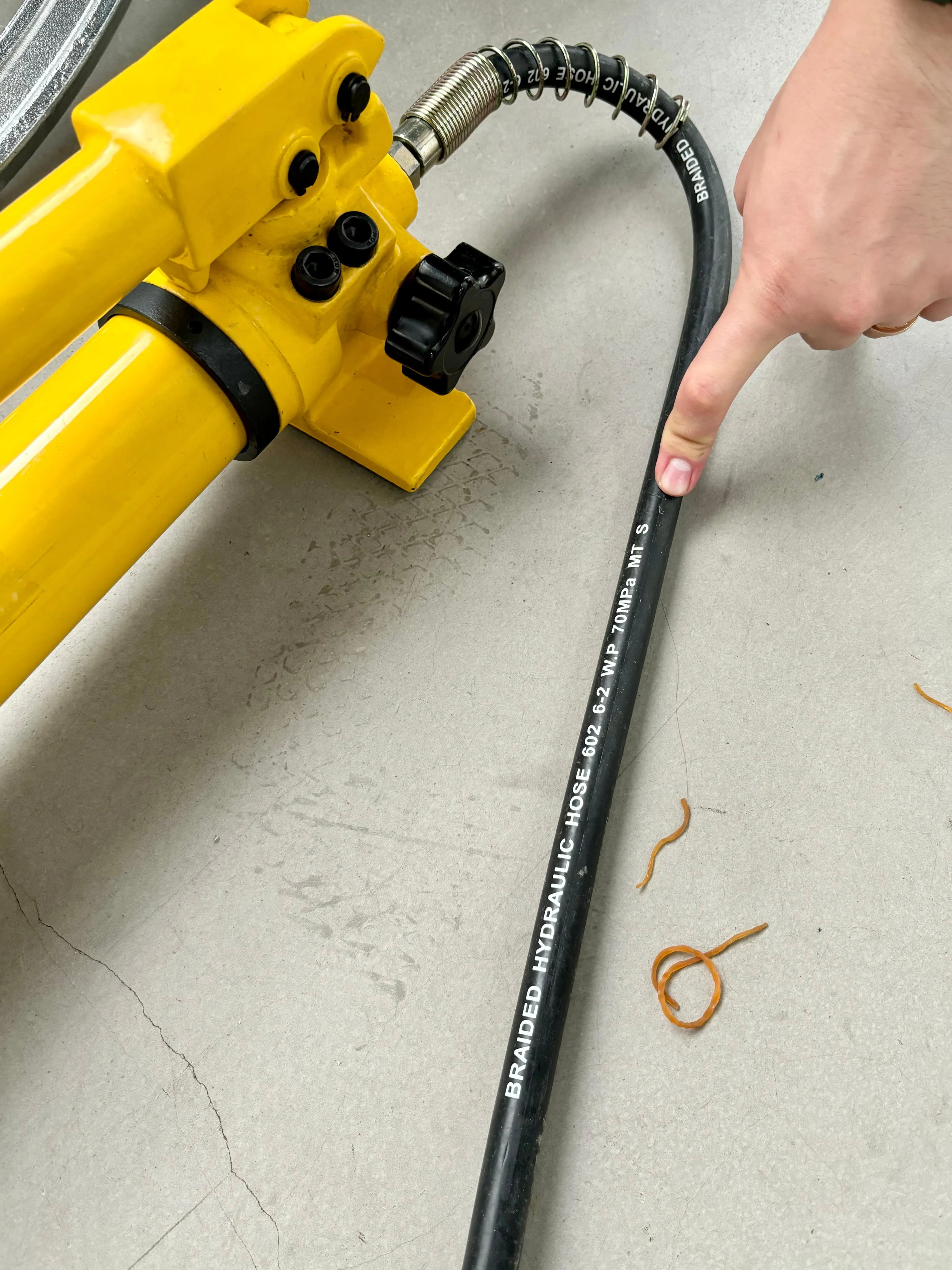 Aiko Hydraulic Puller HHL-20F W/O Pump | Model : HHL-20F