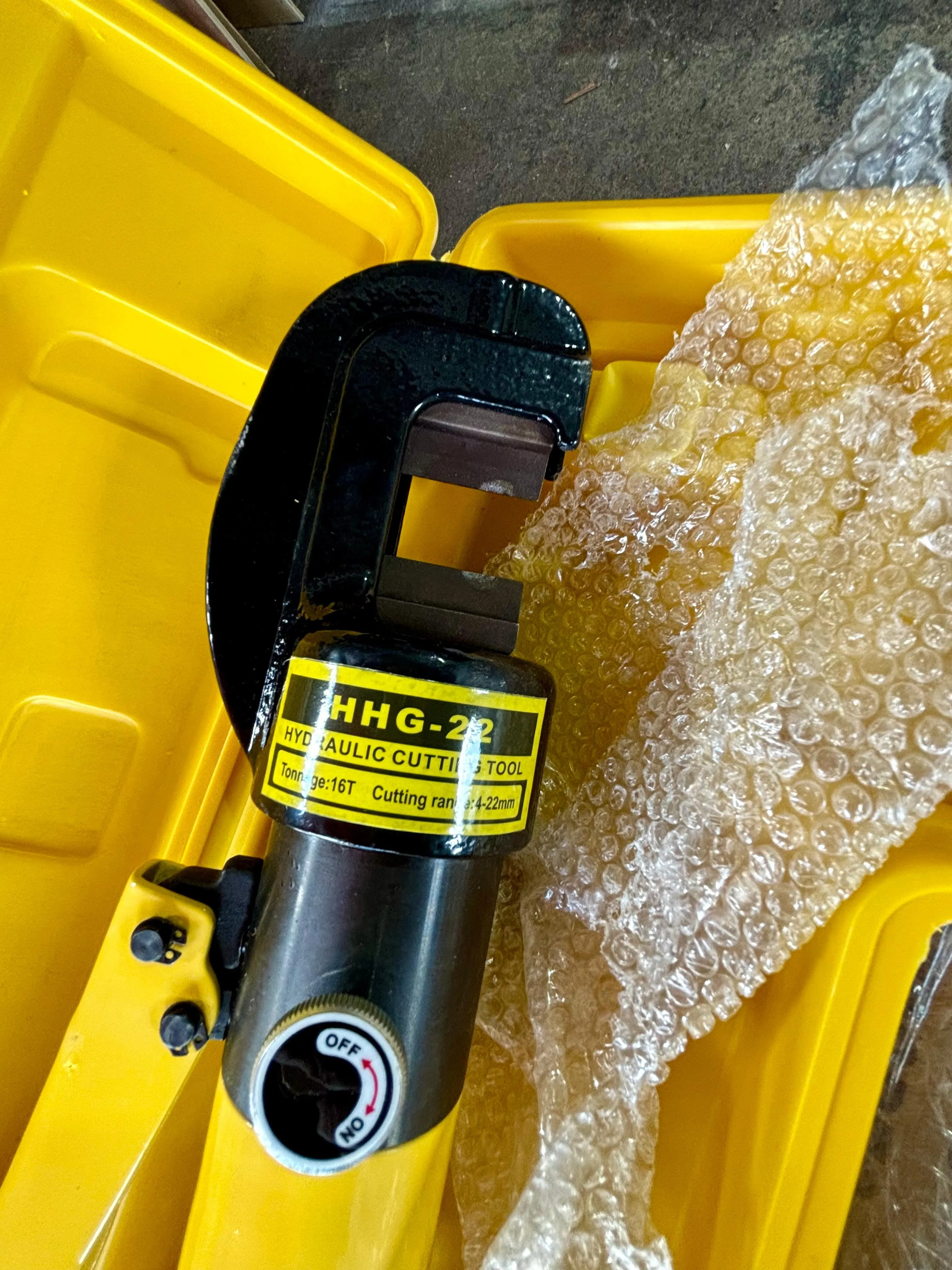 Aiko Manual Hydraulic Rebar Cutter | Model : RBB-HHG-22