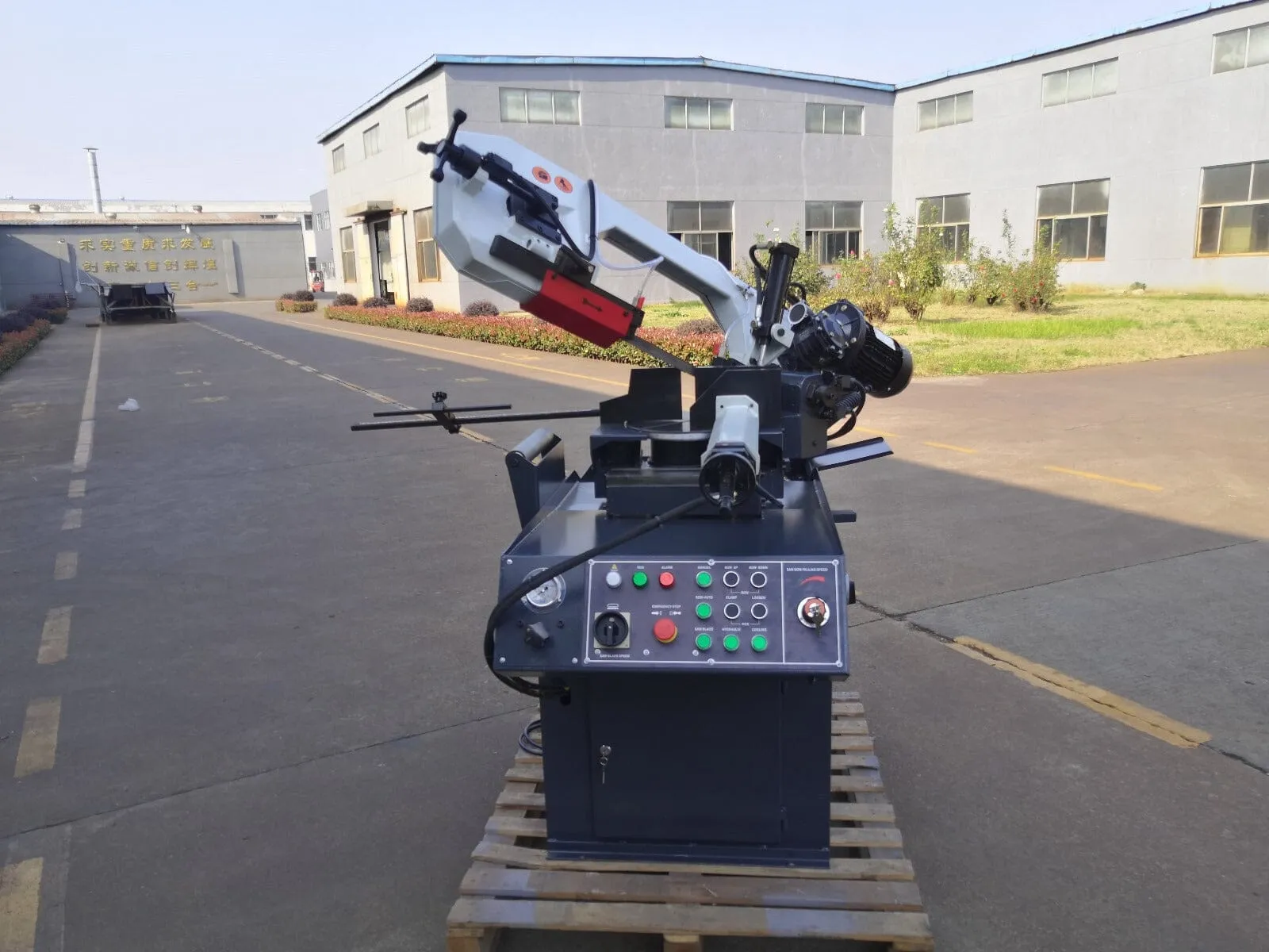 Aiko Metal Bandsaw Machine 12 #BS-315GF | Model: BSM-BS315GF