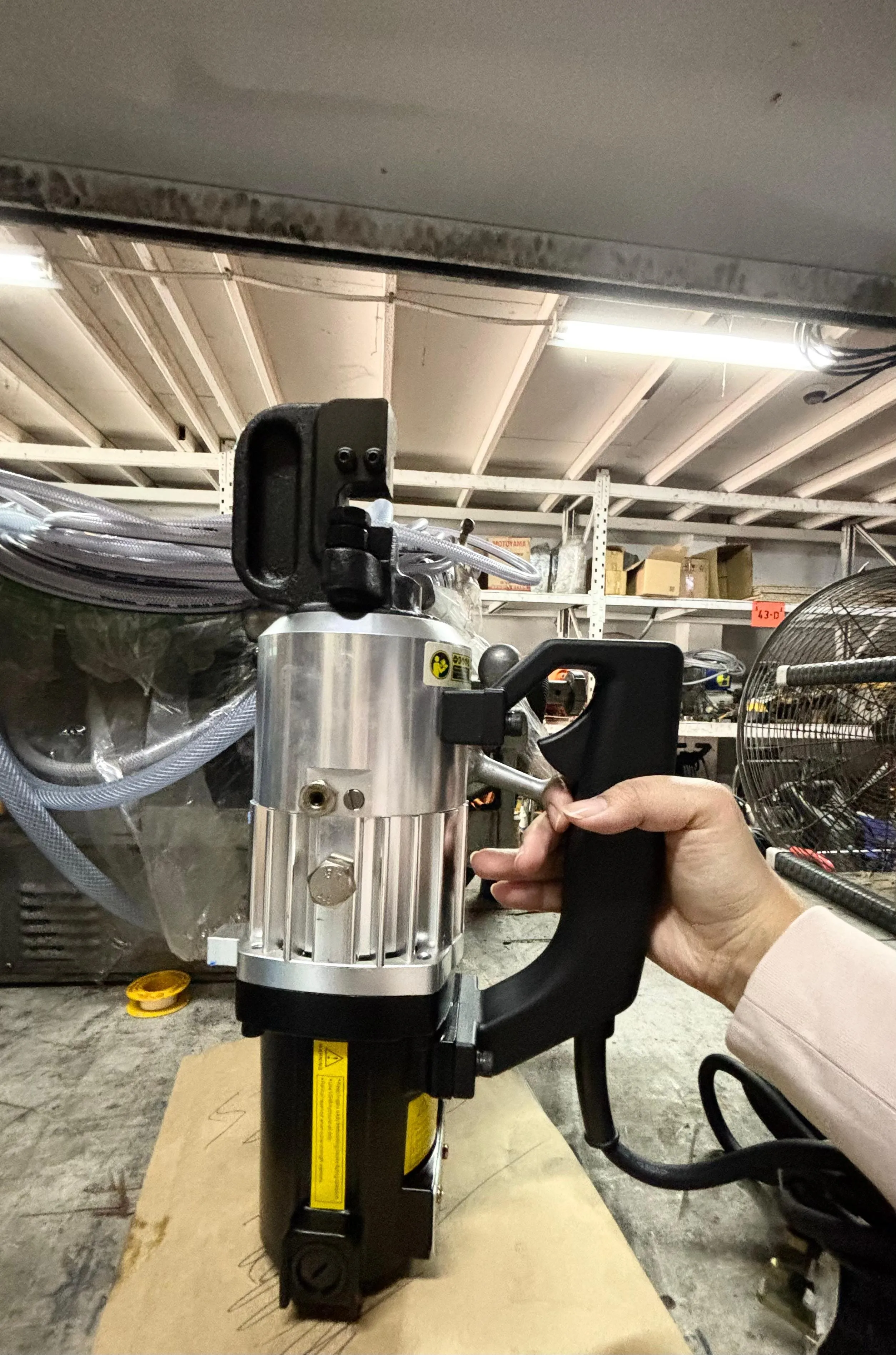 Aiko Portable Rebar Cutter Up to 16mm (Aluminum) #RA-16 | Model : RBB-RA16