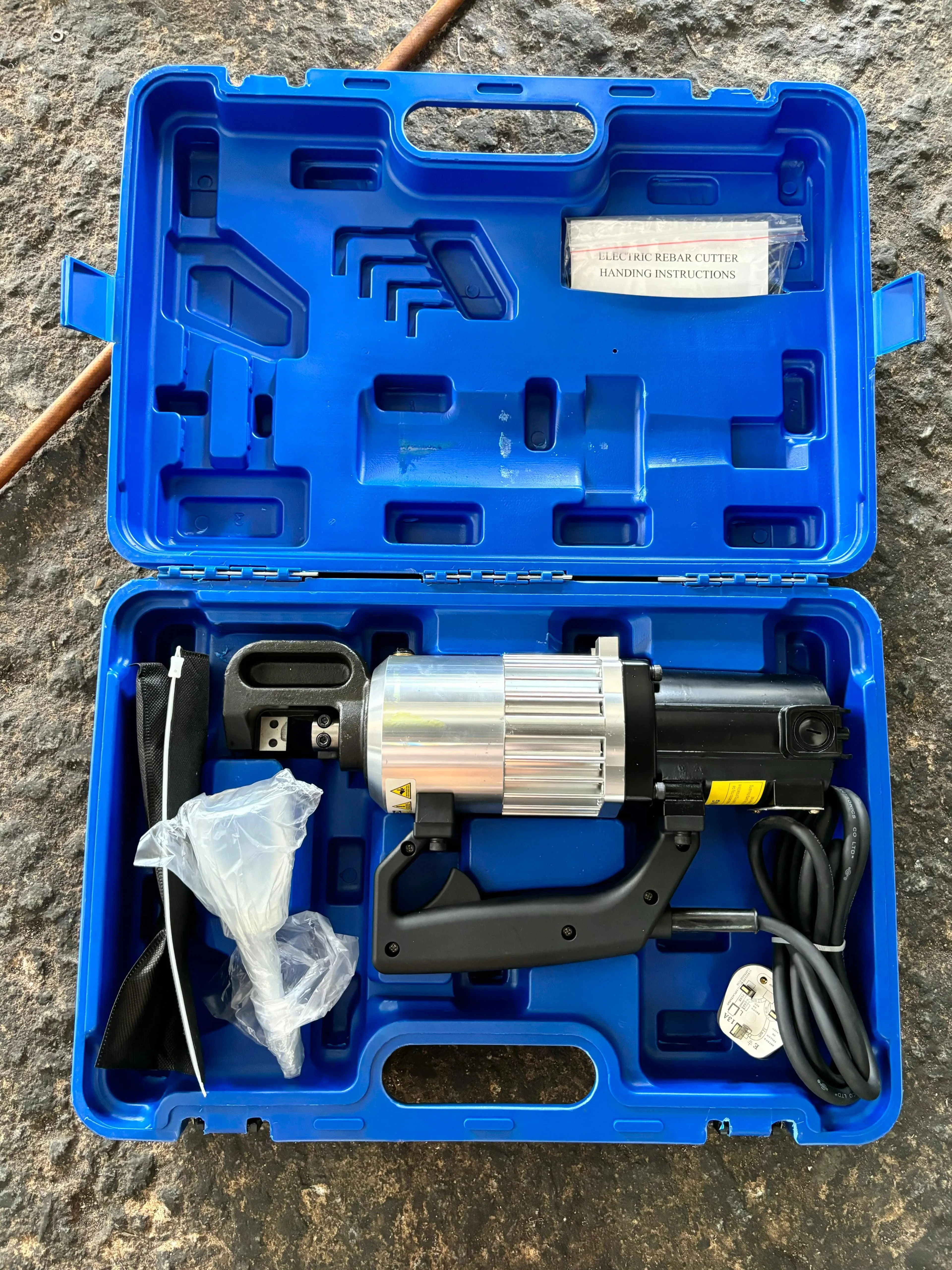 Aiko Portable Rebar Cutter Up to 16mm (Aluminum) #RA-16 | Model : RBB-RA16
