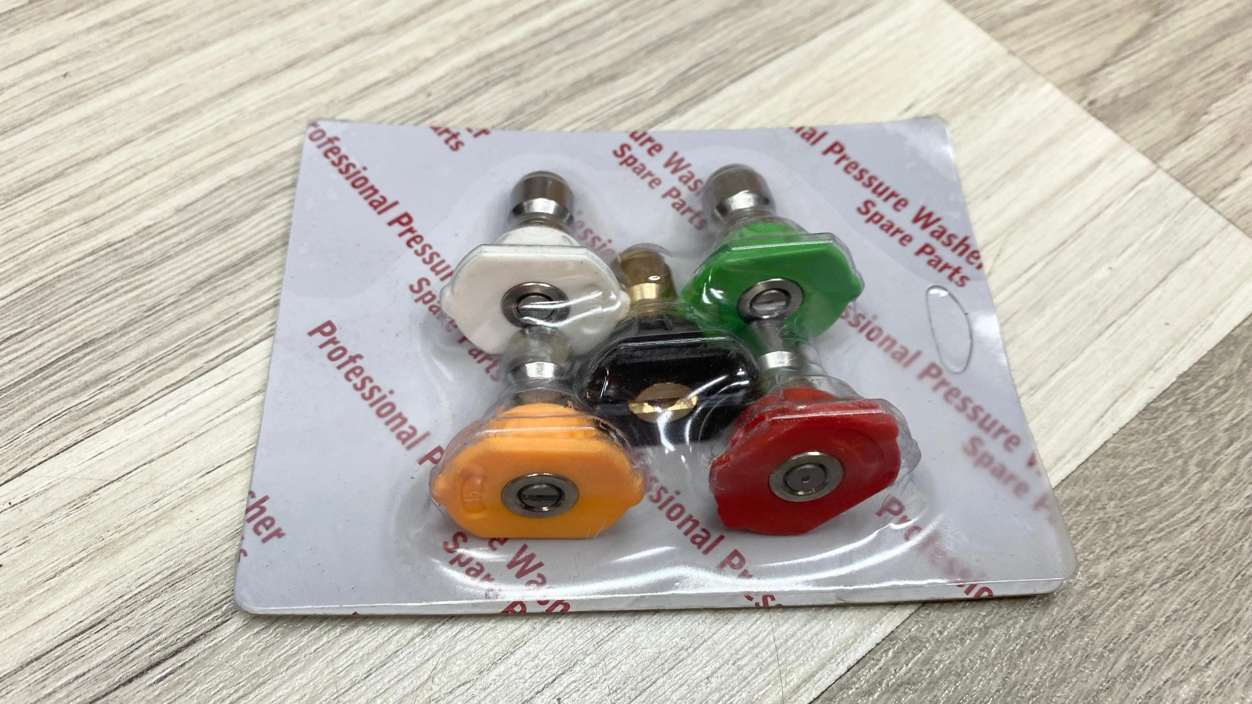 Aiko Pressure Gun G-05 Long with 5 Pcs Colour Nozzle Back Coupling | Model : PWG-G05