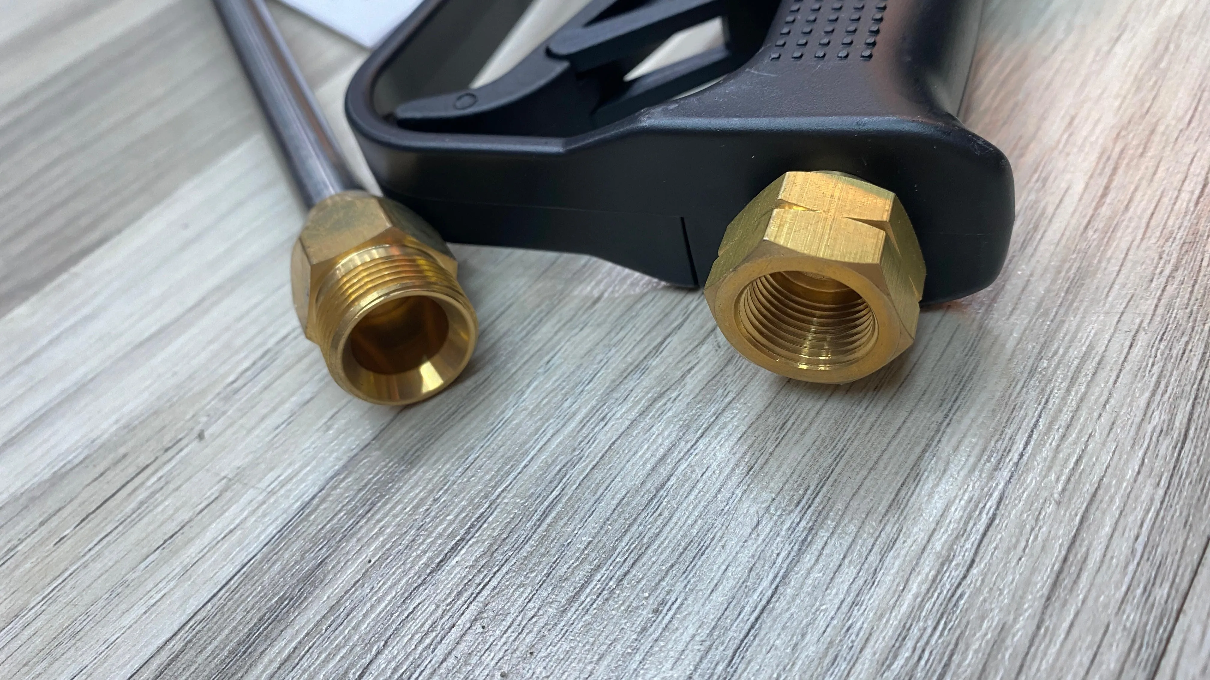 Aiko Pressure Gun G-05 (TB) with Long Variable Nozzle Back 3/8 BSP | Model : PWG-G05-TB