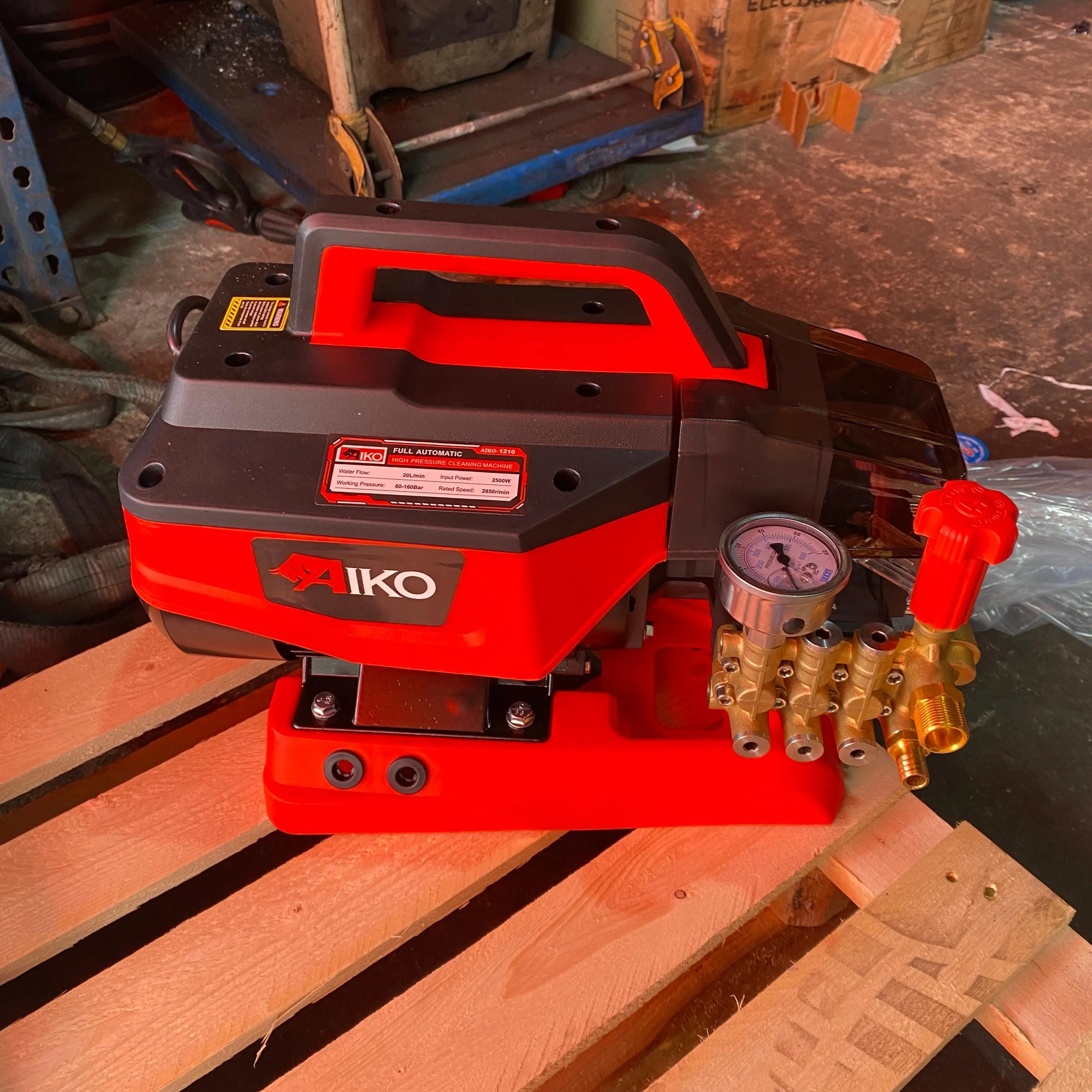Aiko Pressure Washer 2.5KW 220V C/W 10M Hose &amp; Gun | Model: HPW-1210