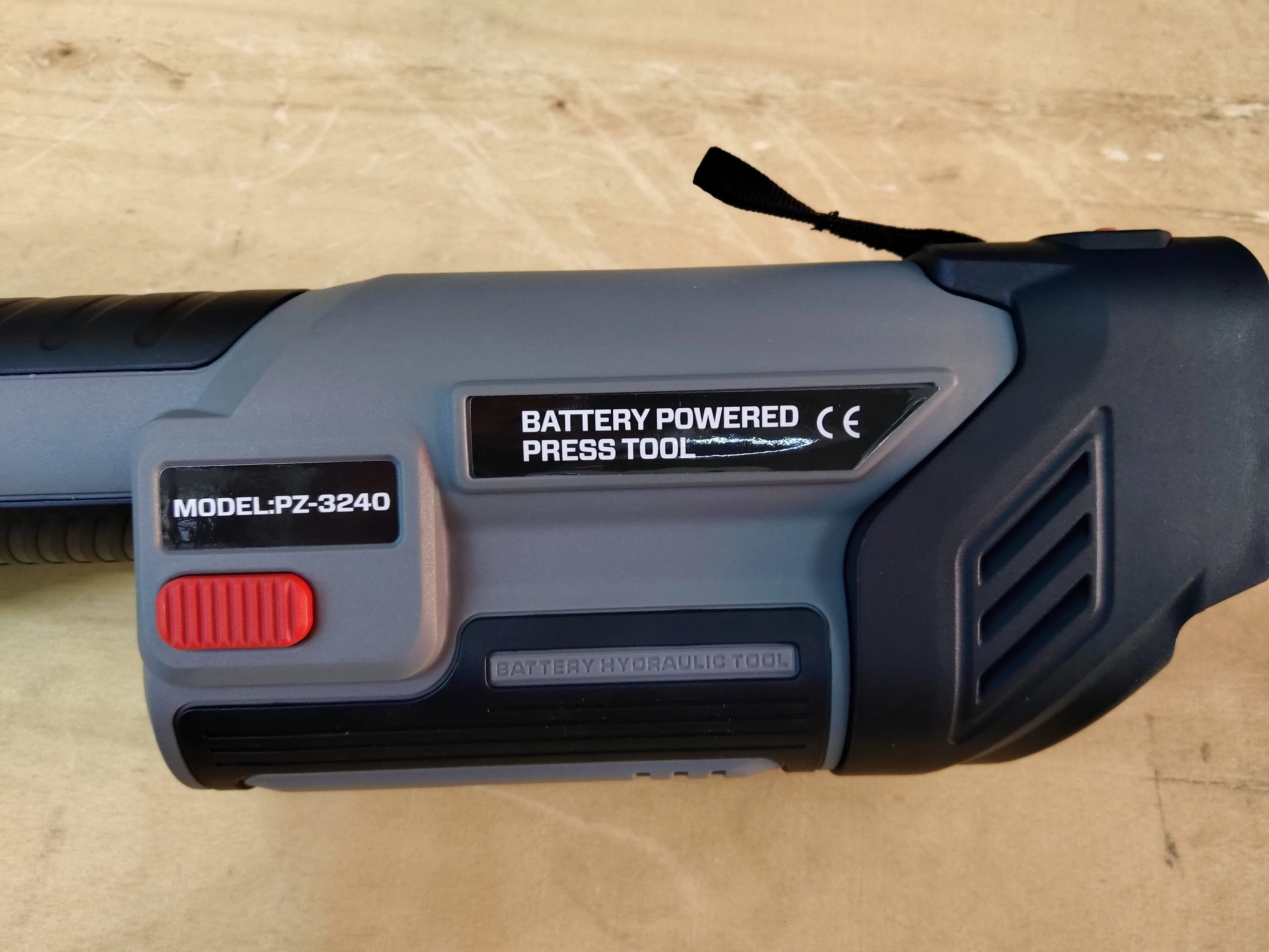 Aiko PZ-3240 Stainless Steel Pipe Crimping Tool Clamper M Type Jaw Battery 18V | Model: PZ-3240 JAW