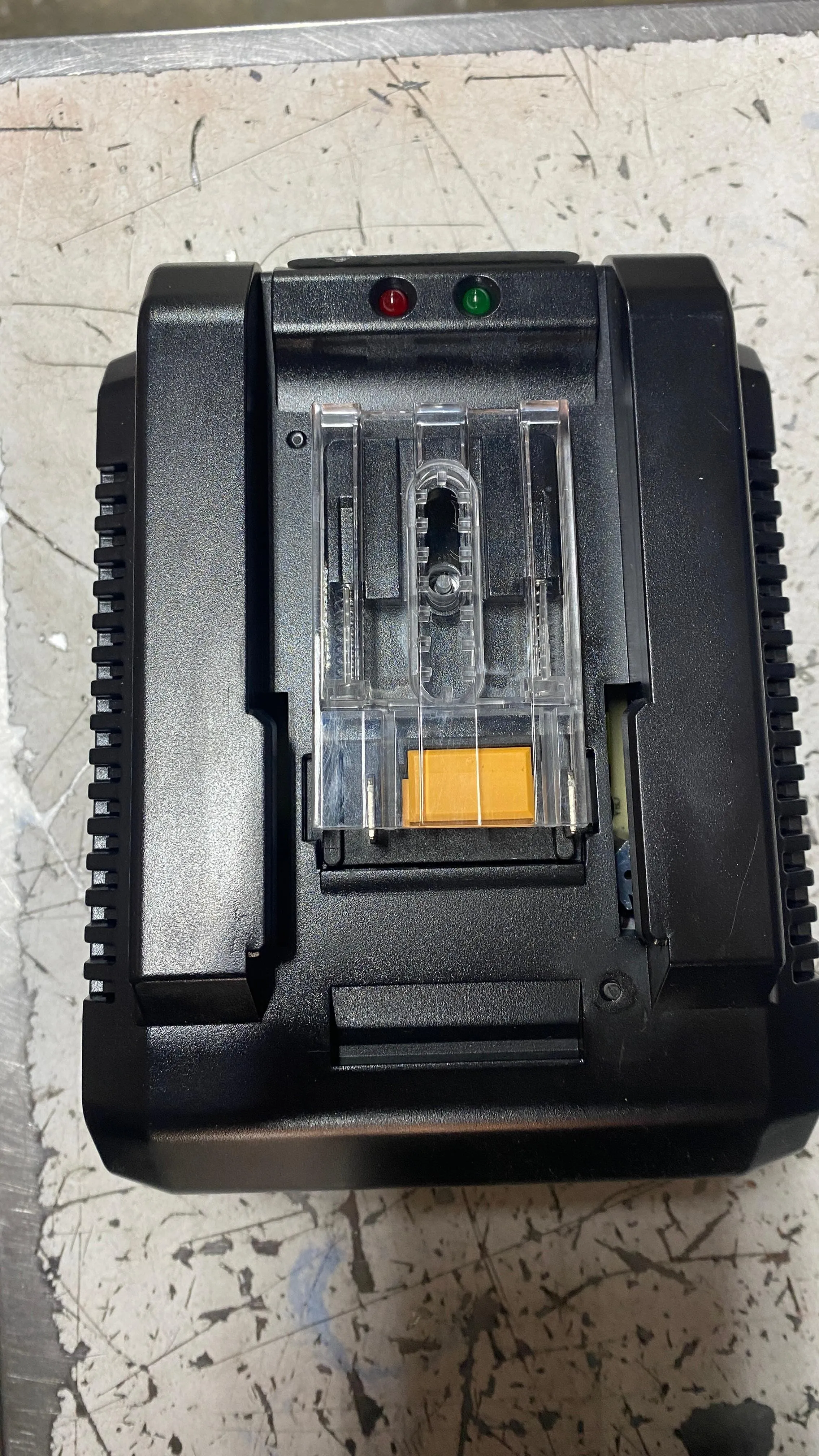 Aiko SS Battery 18V Pipe Clamper C/W Jaw M Type 15/22/28 360 Degree Turn | Model: SL-1930 JAW