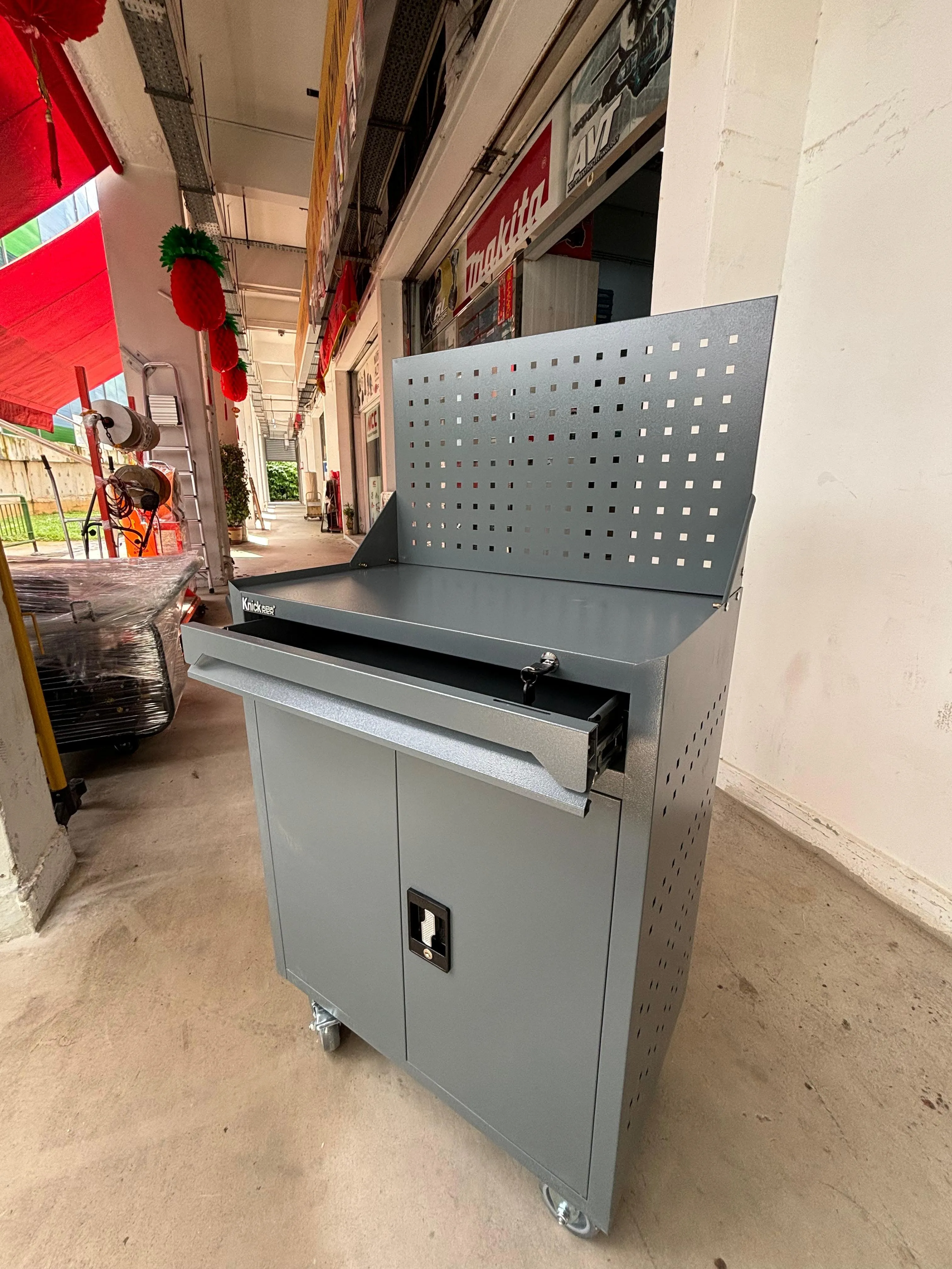 Aiko Tools Trolley with 1 Drawer and Tool Panel - Empty | Model : TB-XG-1D-TRL