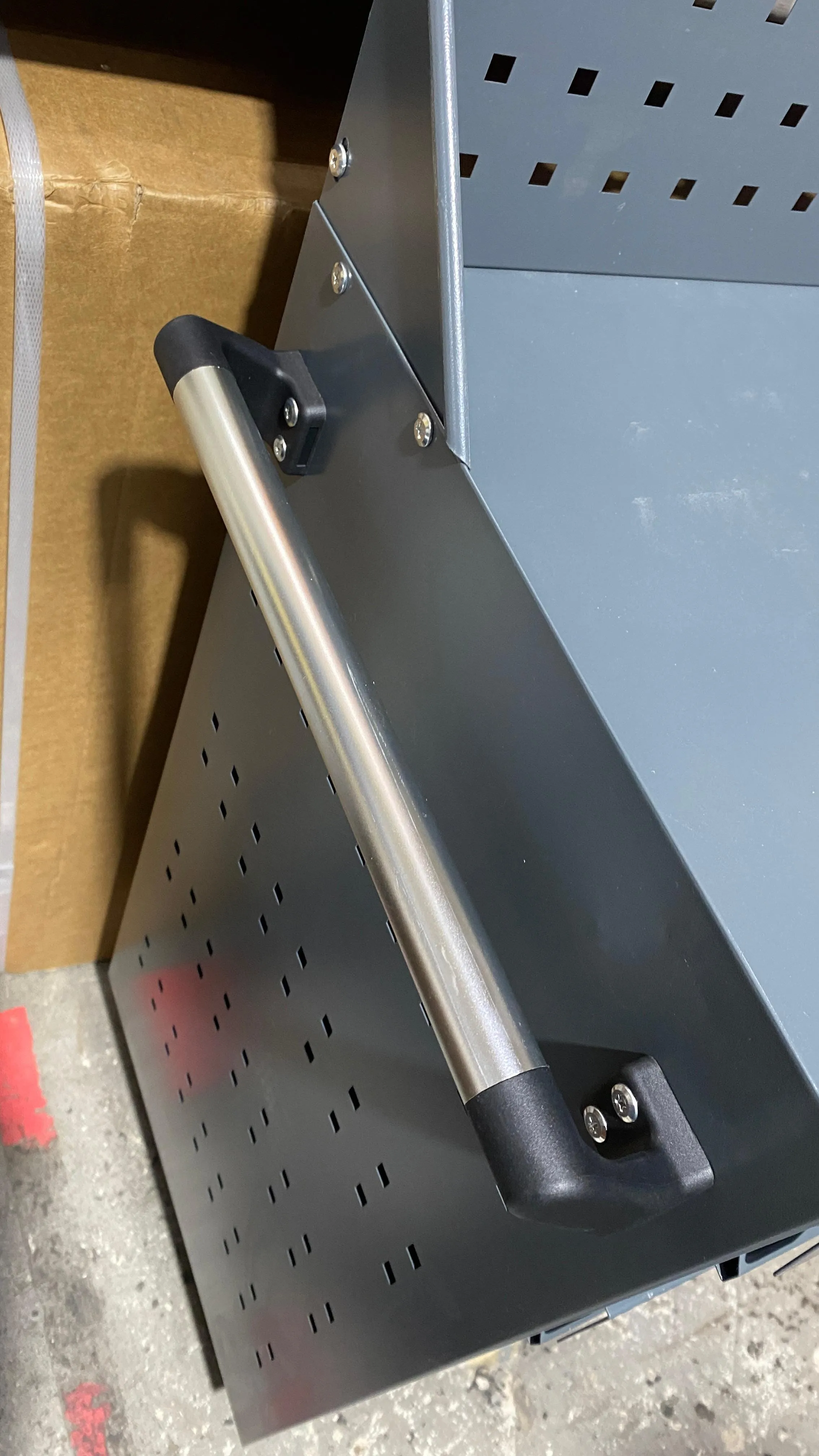 Aiko Tools Trolley with 3 Drawer and Tool Panel - Empty | Model : TB-XG-3D-TRL