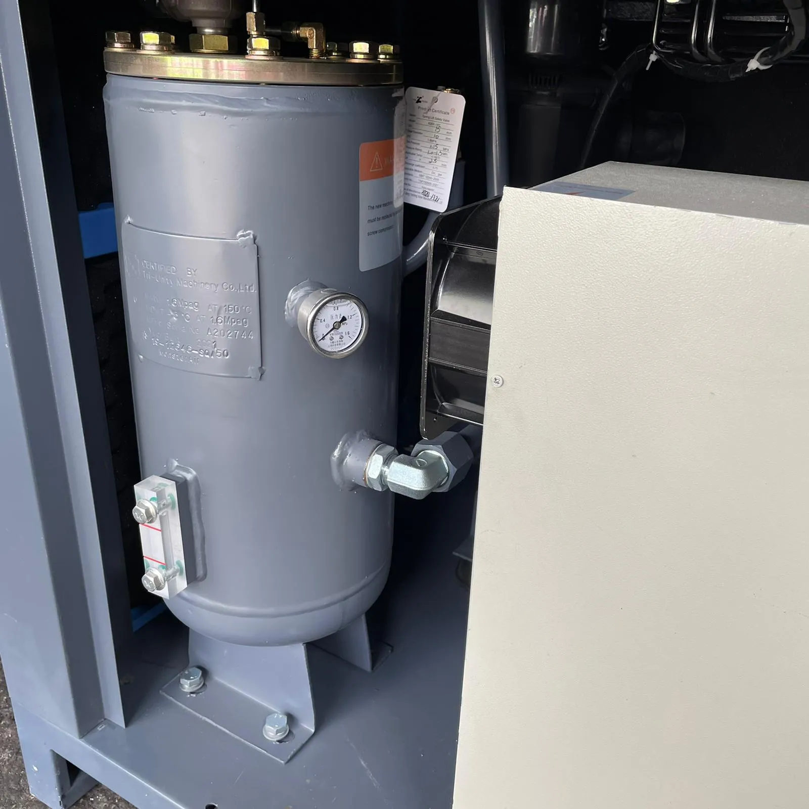 Airstrong ASPM20HP Rotary Inverter Screw Air Compressor with 415V. 20Hp. 10 Bar | Model : ASPM20HP