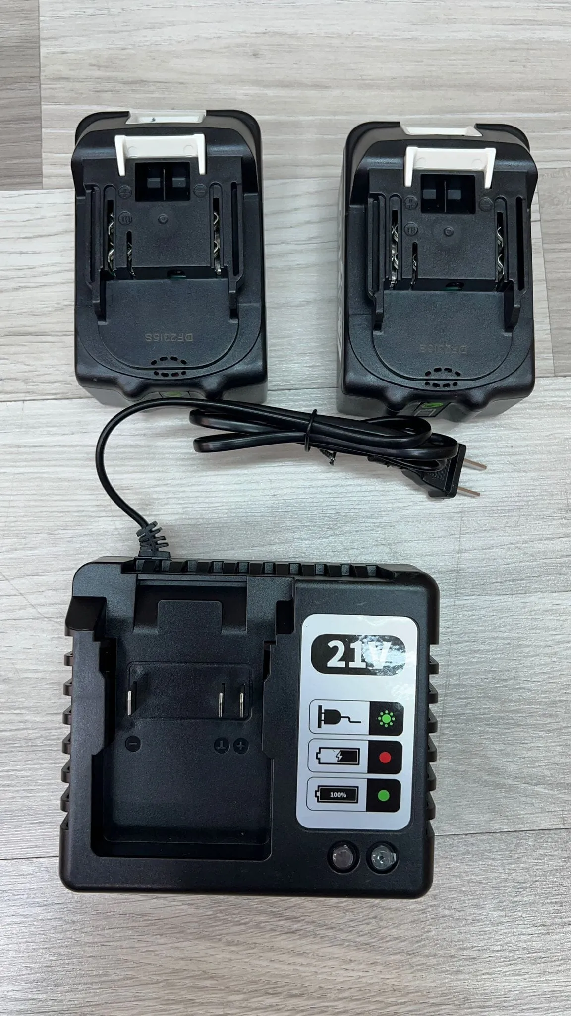 Cordless Battery Cable Cutter Comes With 2 Battery & 1 Charger | Model : EC-65M