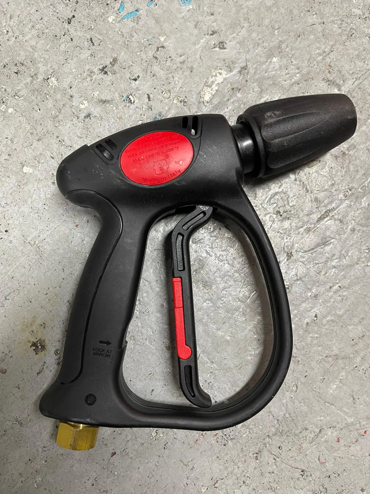 Densin C110E Pressure Gun (Trigger) (700551511) With Quick Coupling    3/8 Swivel | Model : N*700551511