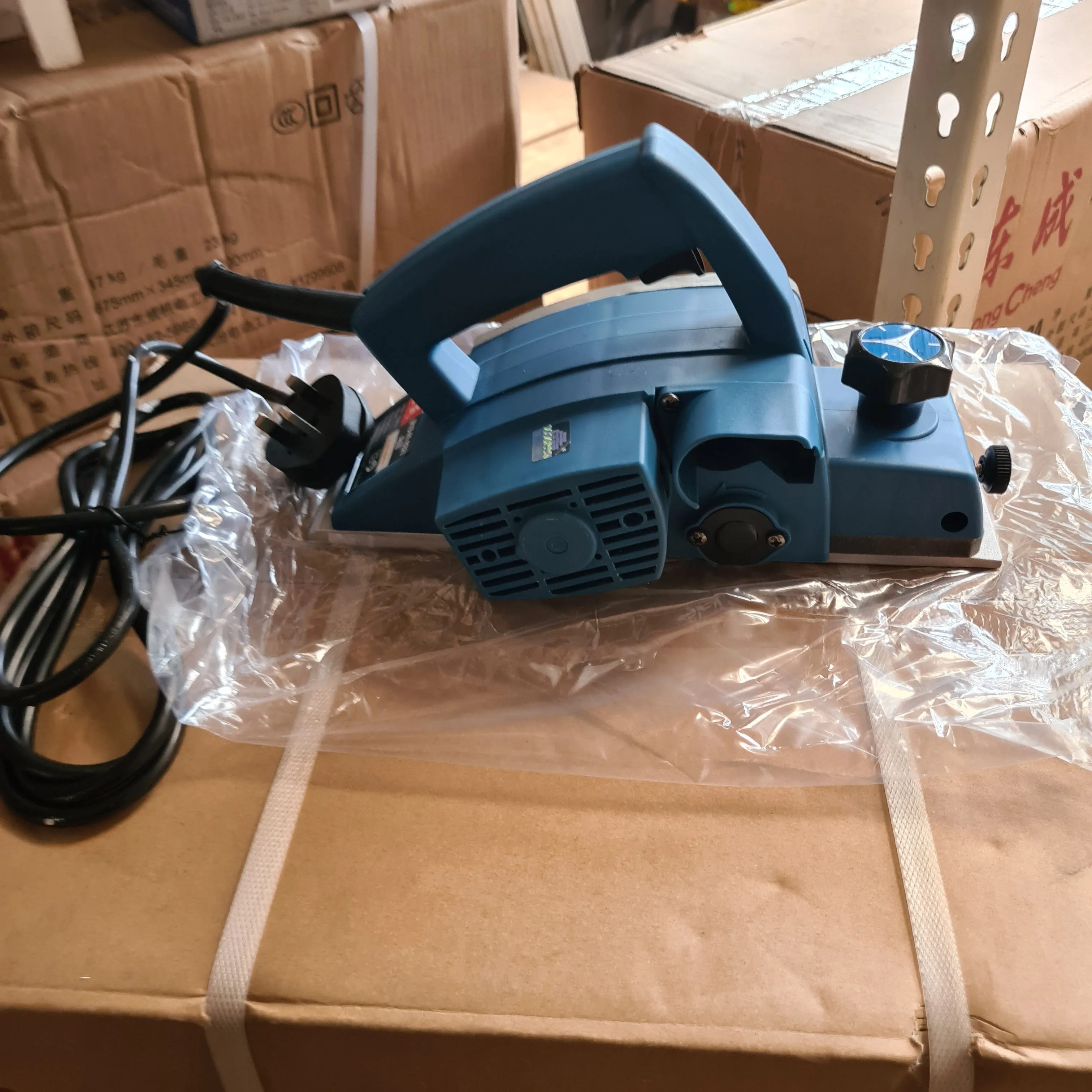 Dong Cheng 82mm Electric Planer (NO WARRANTY) | Model : D-DMB82