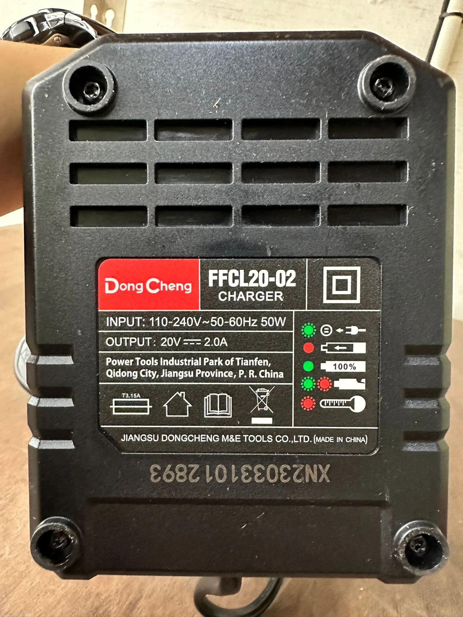 Dong Cheng DCJF02-28 20V Cordless Reciprocating Sabre Saw (NO WARRANTY) | Model : D-DCJF02-28