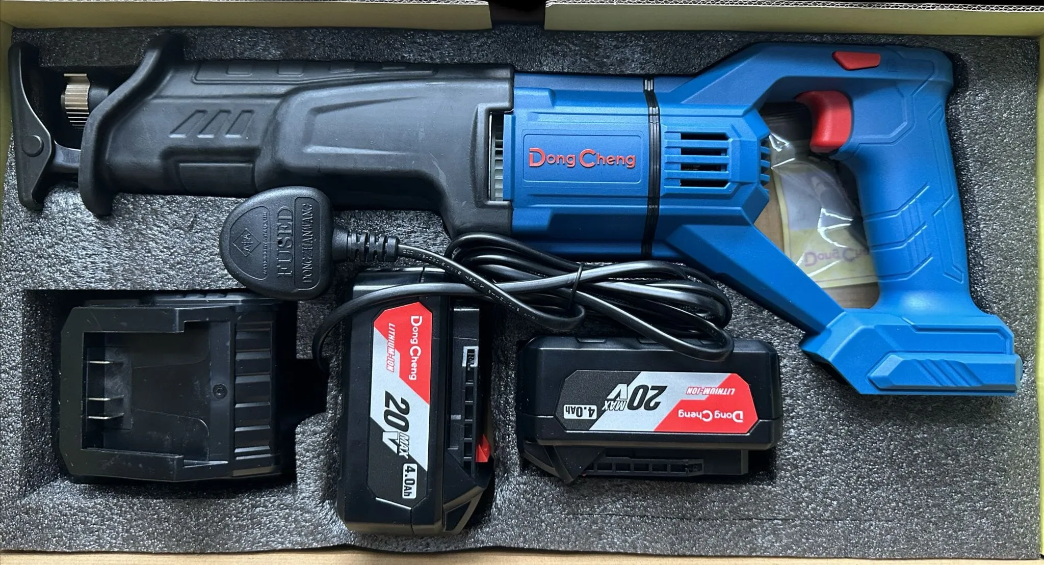 Dong Cheng DCJF02-28 20V Cordless Reciprocating Sabre Saw (NO WARRANTY) | Model : D-DCJF02-28