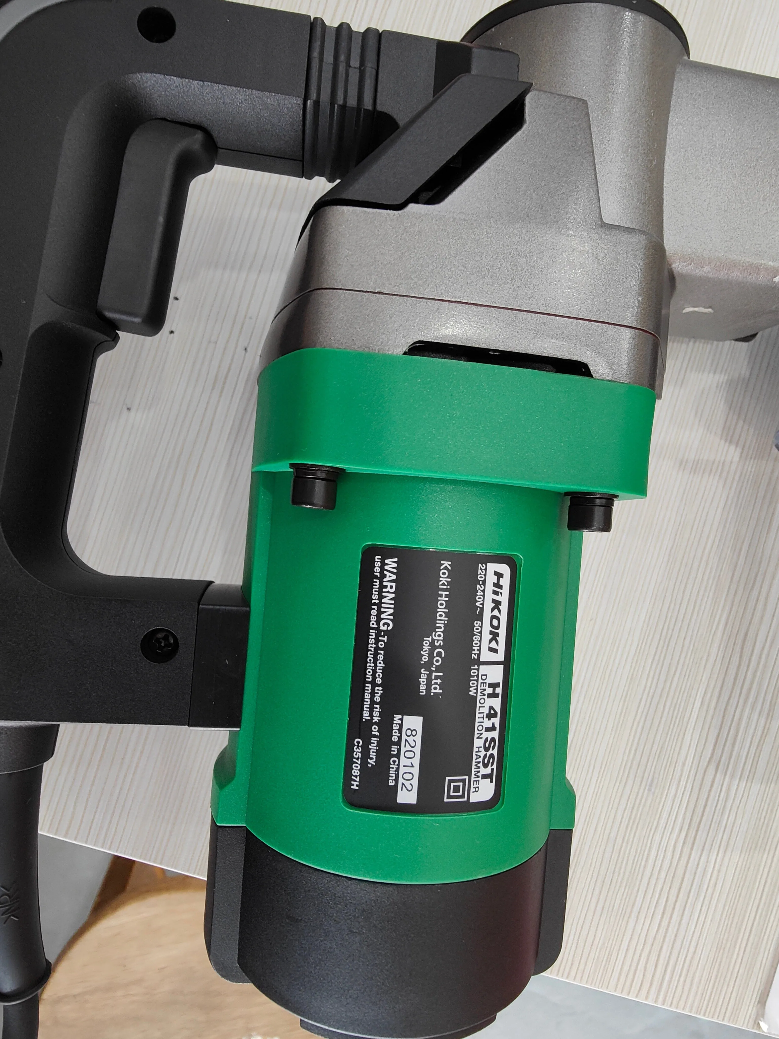 Hikoki 1.010W Demolition Hammer | Model : H41SST