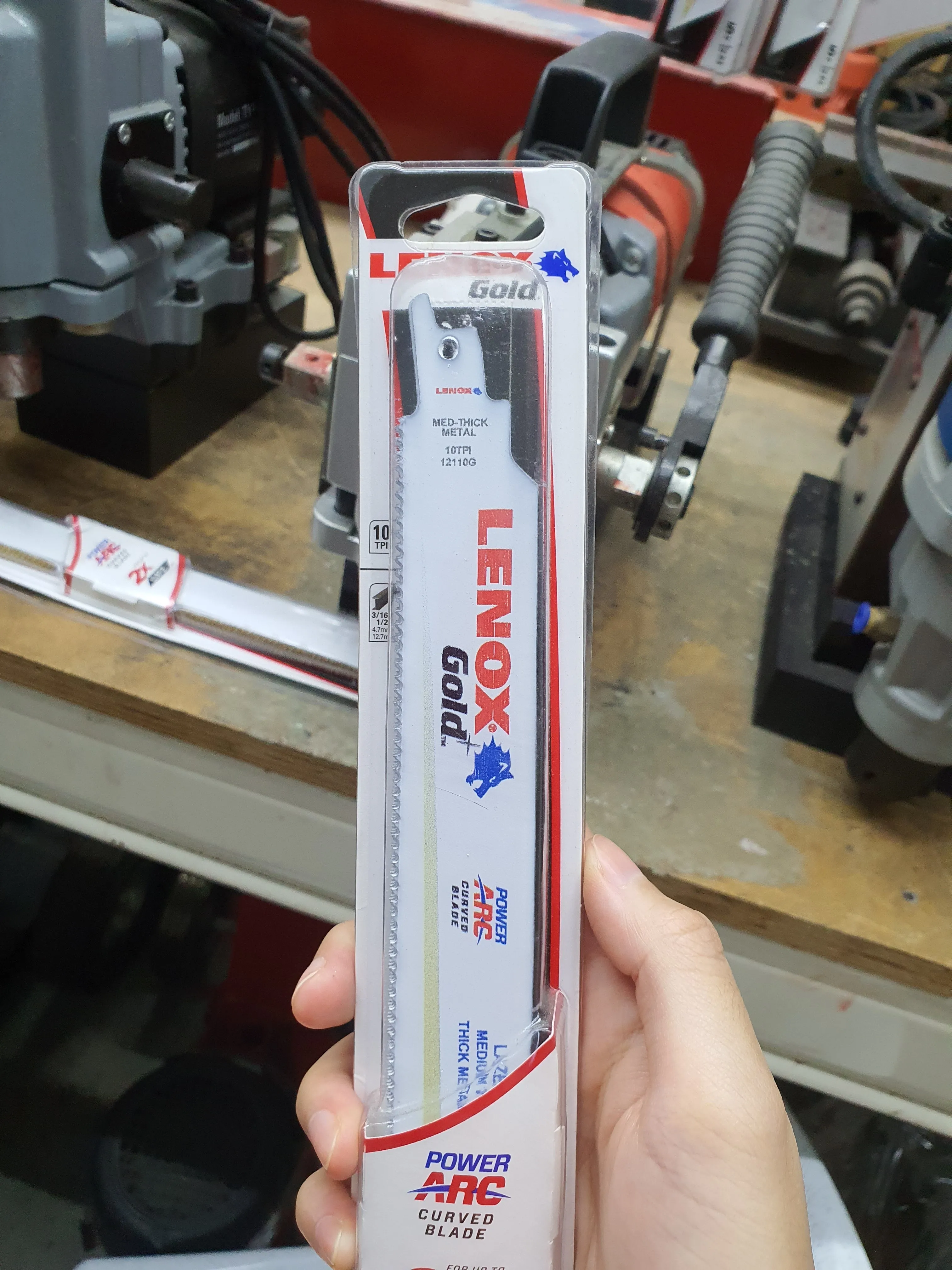 Lenox 12110G Bi-metal Titanium Edge (Gold) Reciprocating Saw Blade (5Pc/Pkt) | Model: 085-09V-12110G