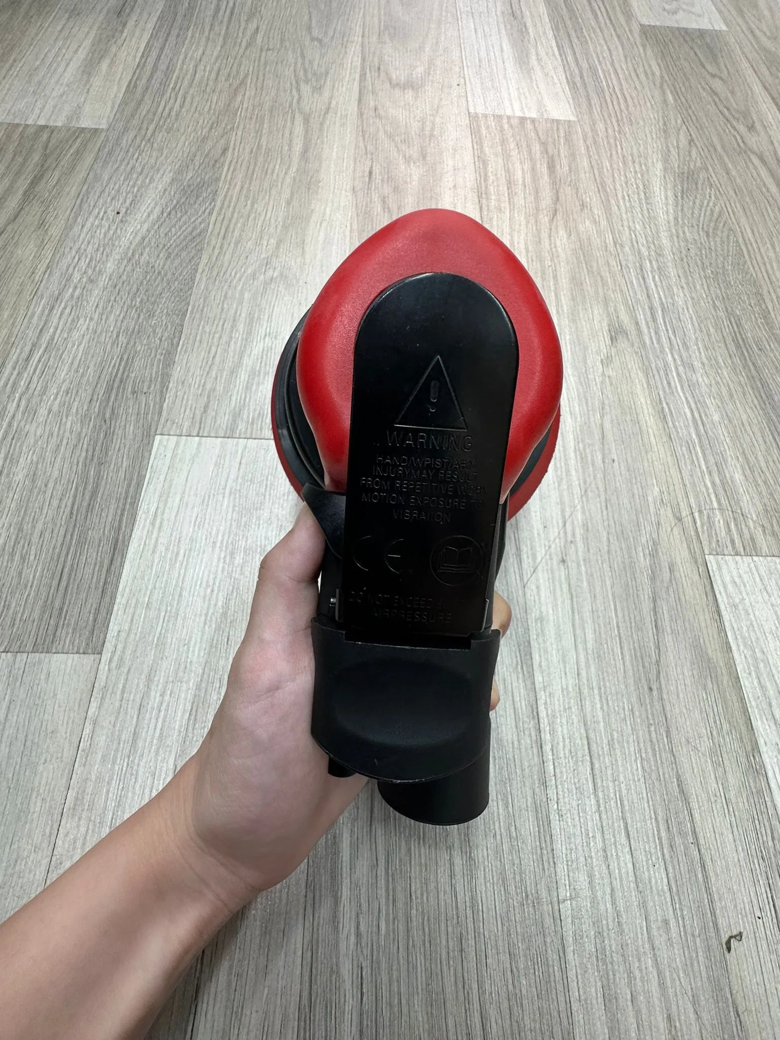 M10 021-058-22 Air Sander Random Orbital Sander  (Self-Vacuum) | Model : 021-058-22