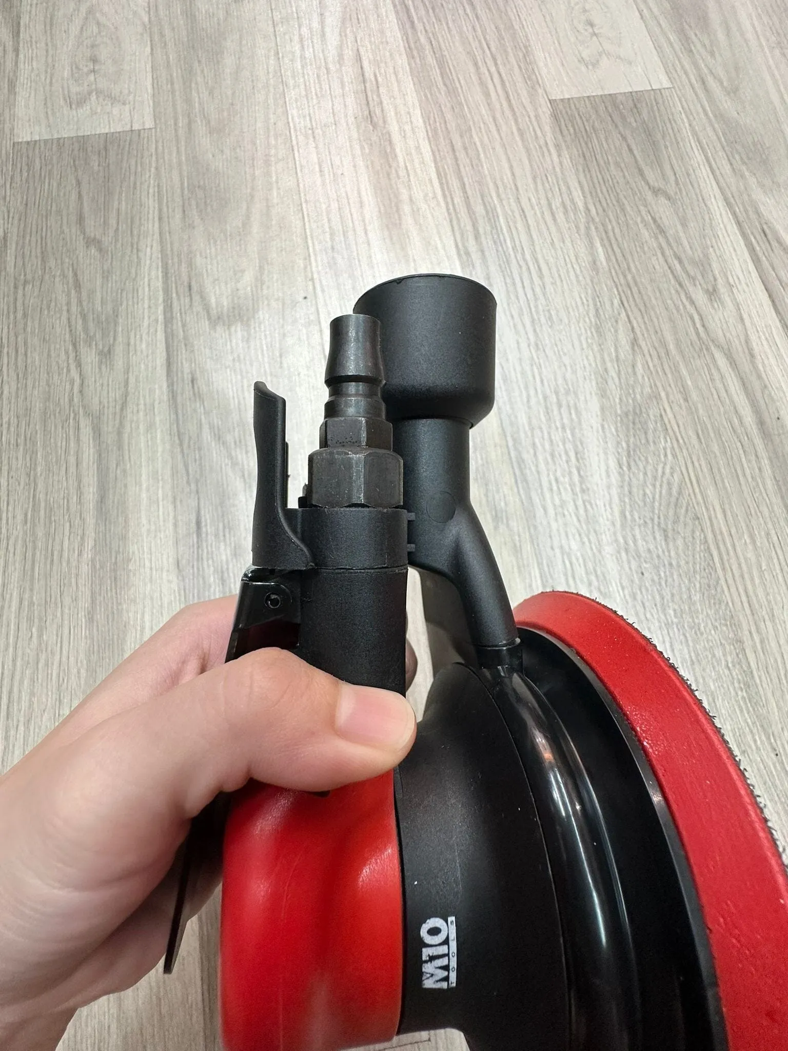 M10 021-058-22 Air Sander Random Orbital Sander  (Self-Vacuum) | Model : 021-058-22
