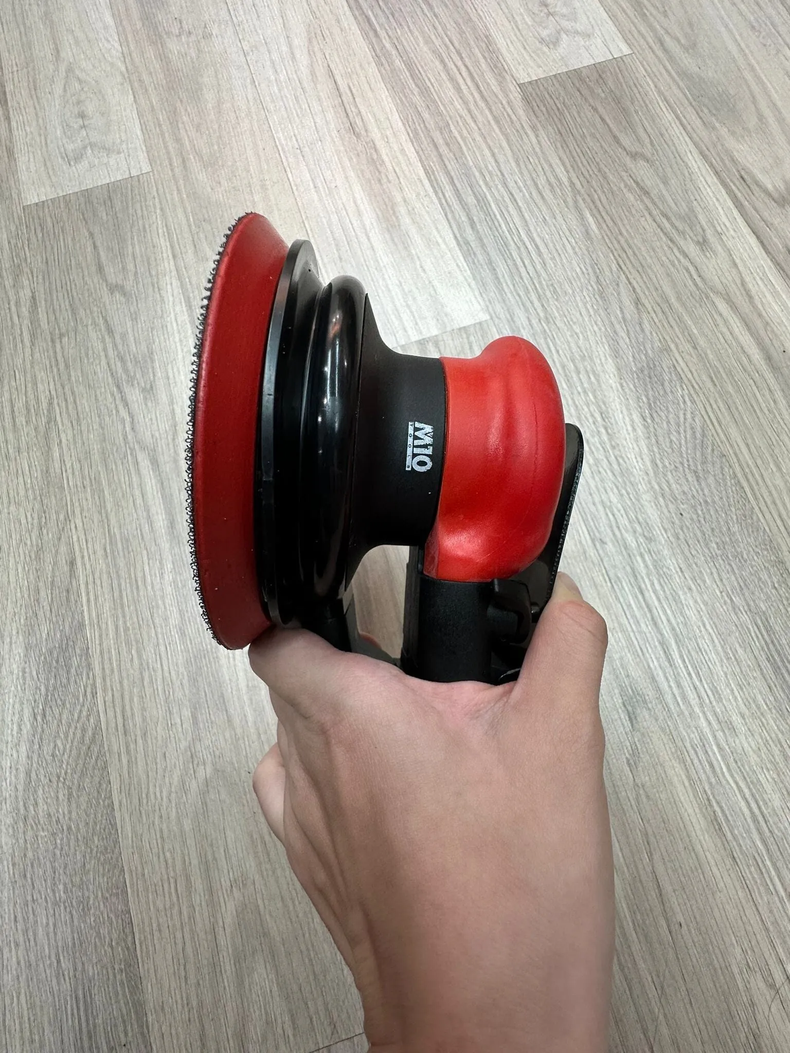 M10 021-058-22 Air Sander Random Orbital Sander  (Self-Vacuum) | Model : 021-058-22