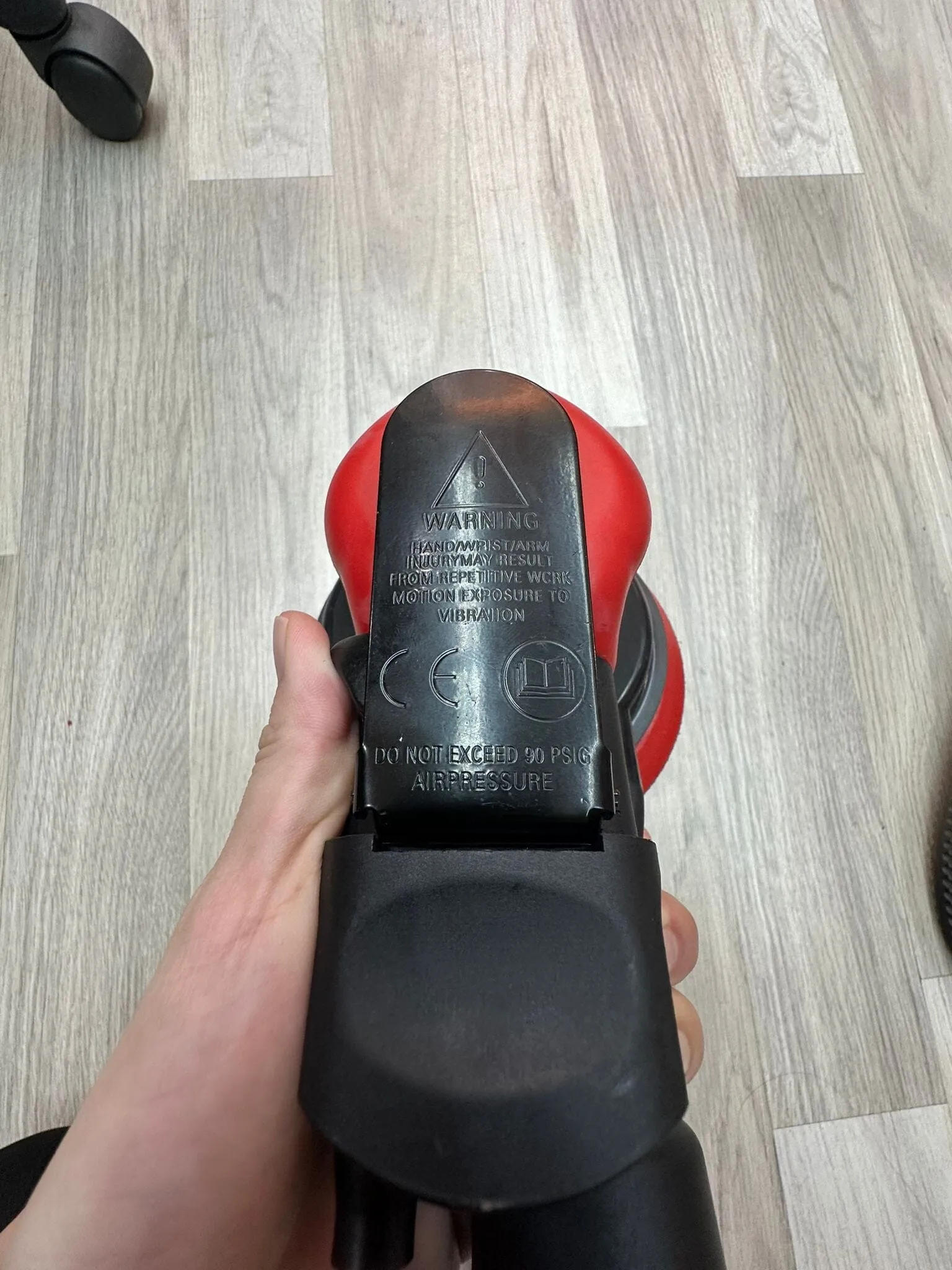 M10 021-058-22 Air Sander Random Orbital Sander  (Self-Vacuum) | Model : 021-058-22