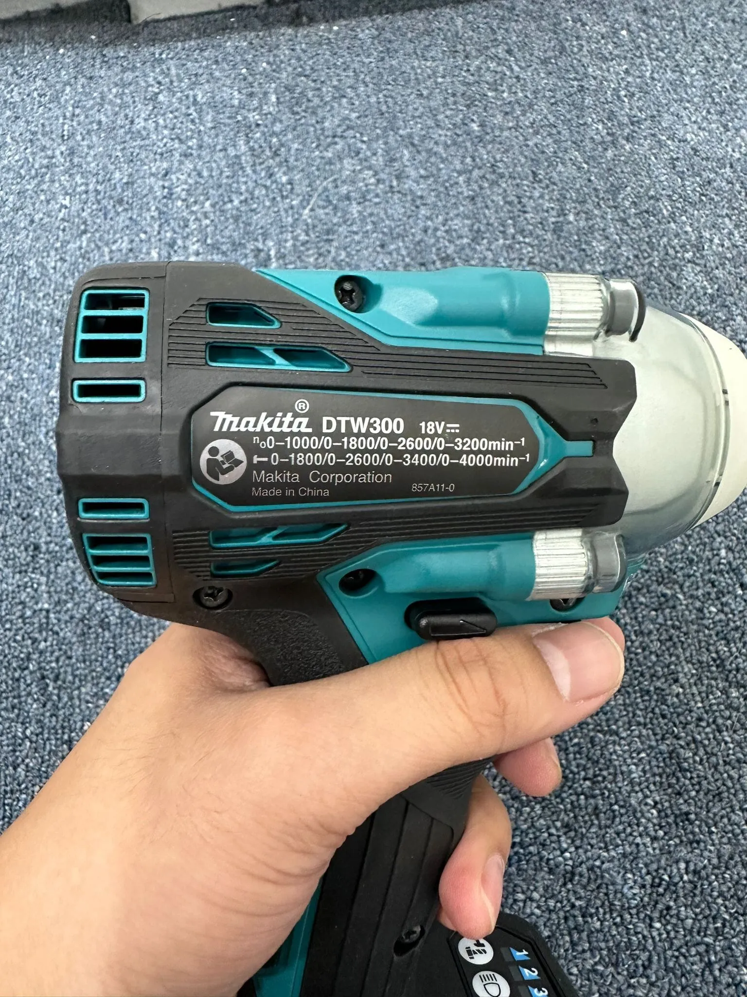 Makita 18V Cordless Combo Kit (Cordless Impact Wrench | DTW300 & Cordless Inflator | DMP180 )| Model : M-DLX2424JX1