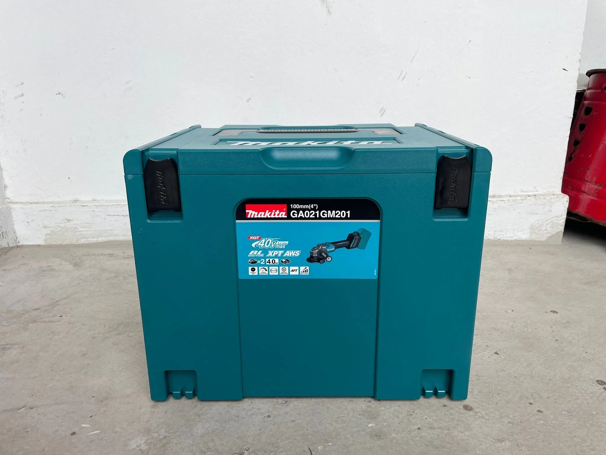 Makita 4 40V Cordless Brushless Angle Grinder GA021GM201 Come With 4.0Ah battery and Charger | Model : M-GA021GM201