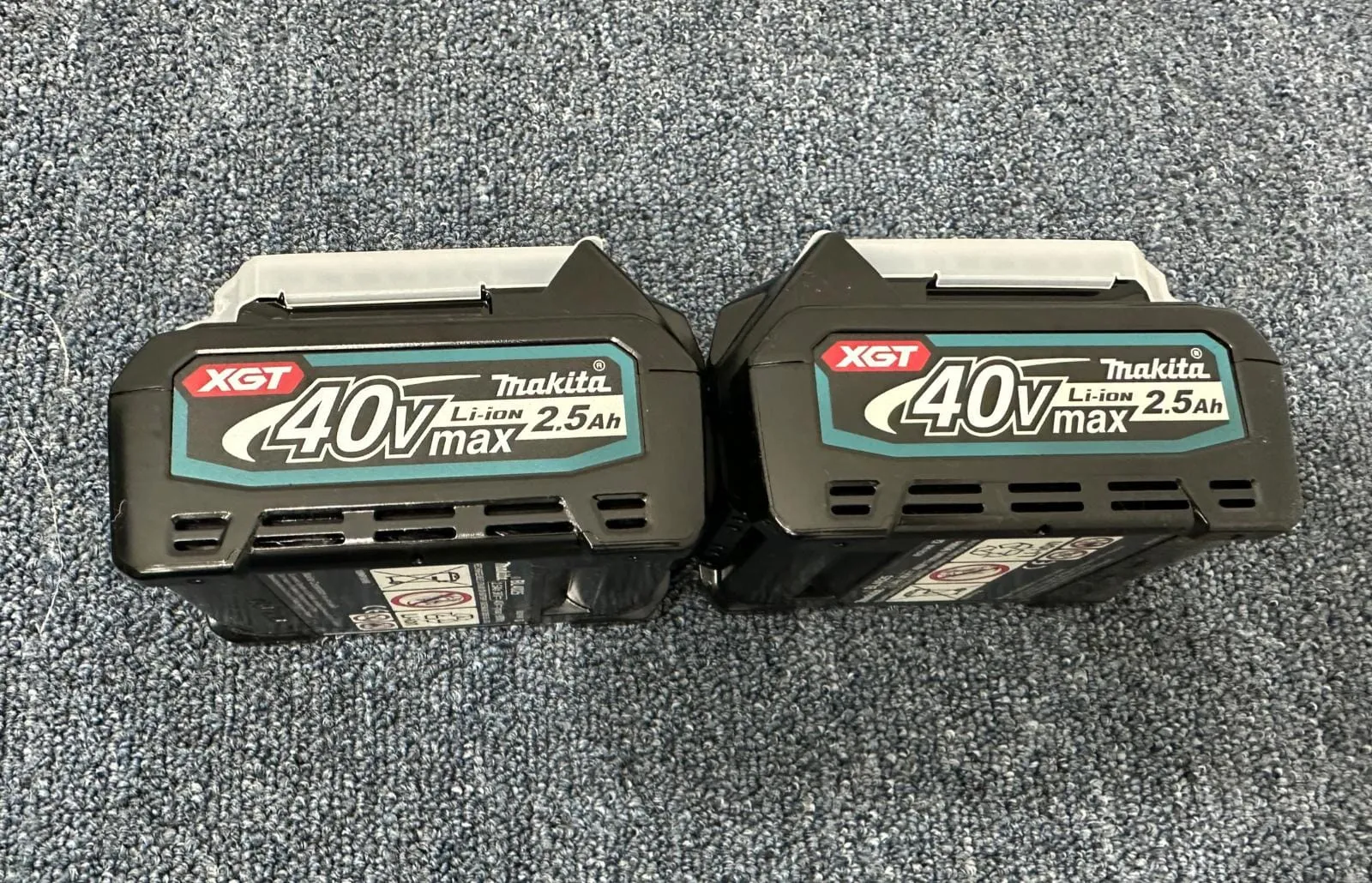 Makita 4 40V Cordless Slide Switch Brushless Angle Grinder  GA021GD201 Come With 2.5Ah battery and Charger | Model : M-GA021GD201
