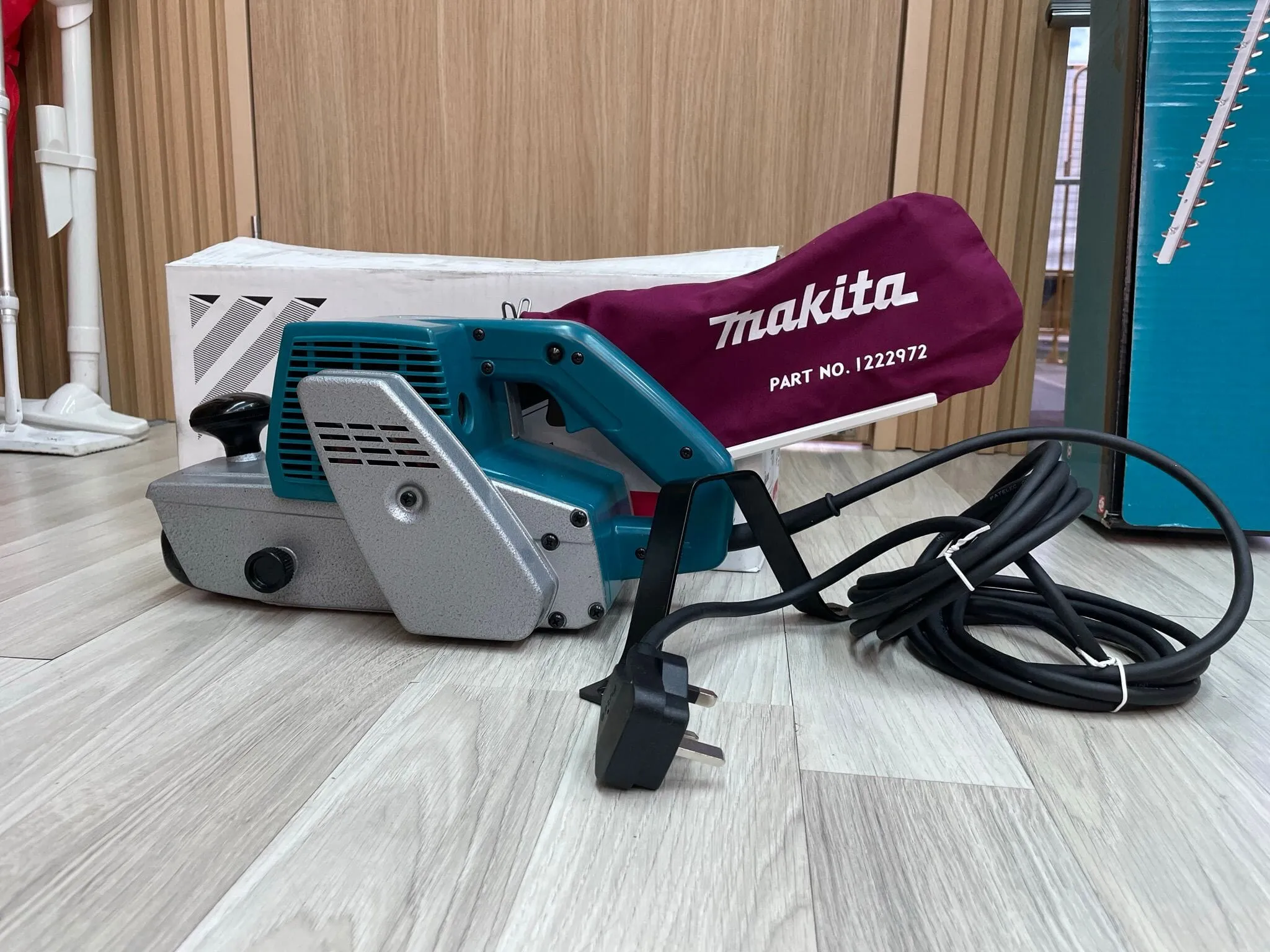 Makita 9401 Belt Sander | Model : M-9401