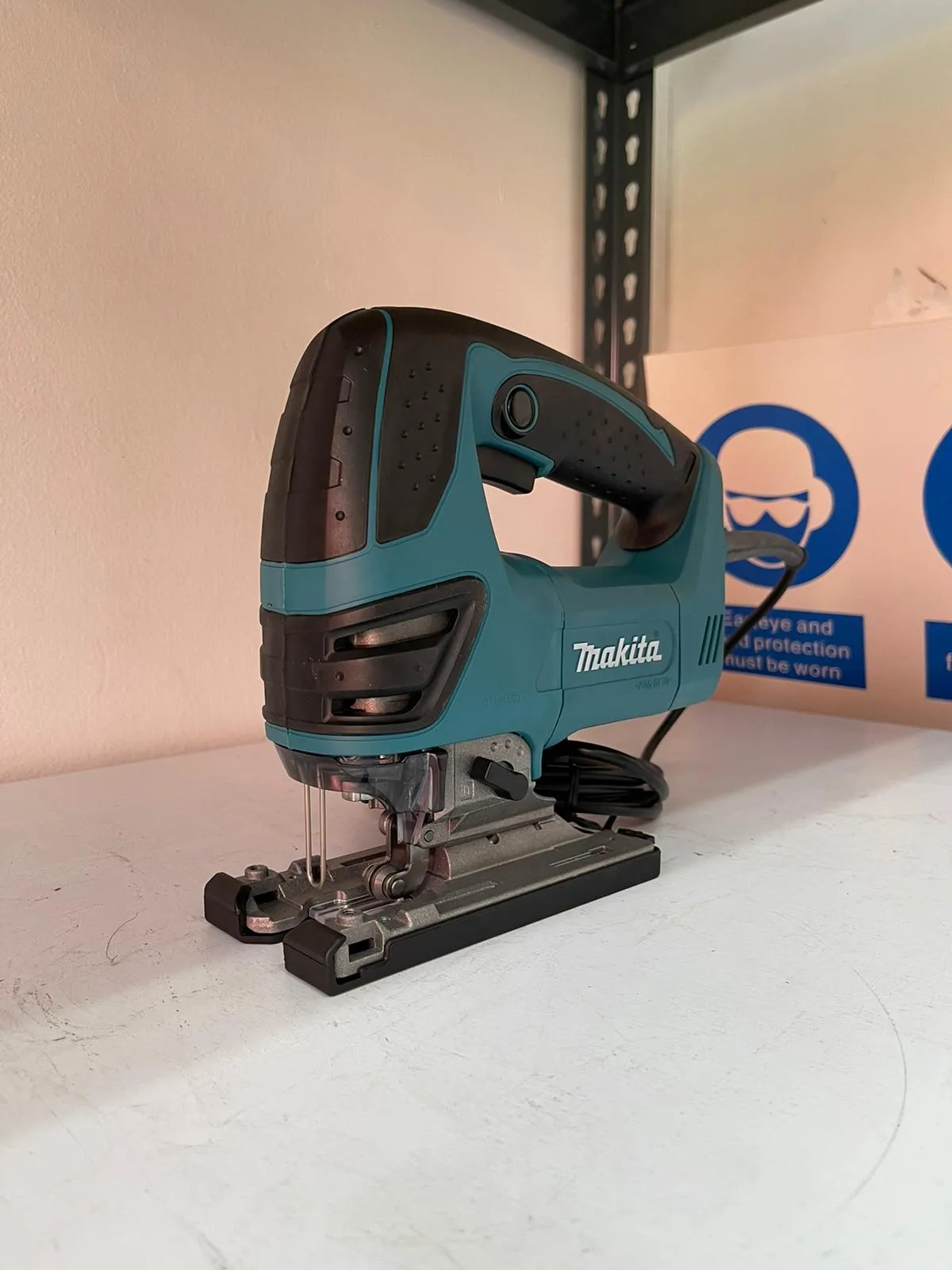 MAKITA AC JIG SAW 4350CT 720W | Model : M-4350CT (Discontinued. Replaced by JV0600K)
