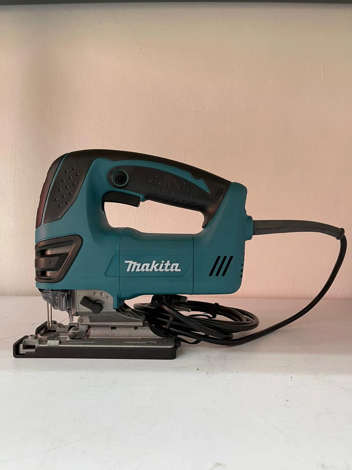 MAKITA AC JIG SAW 4350CT 720W | Model : M-4350CT (Discontinued. Replaced by JV0600K)
