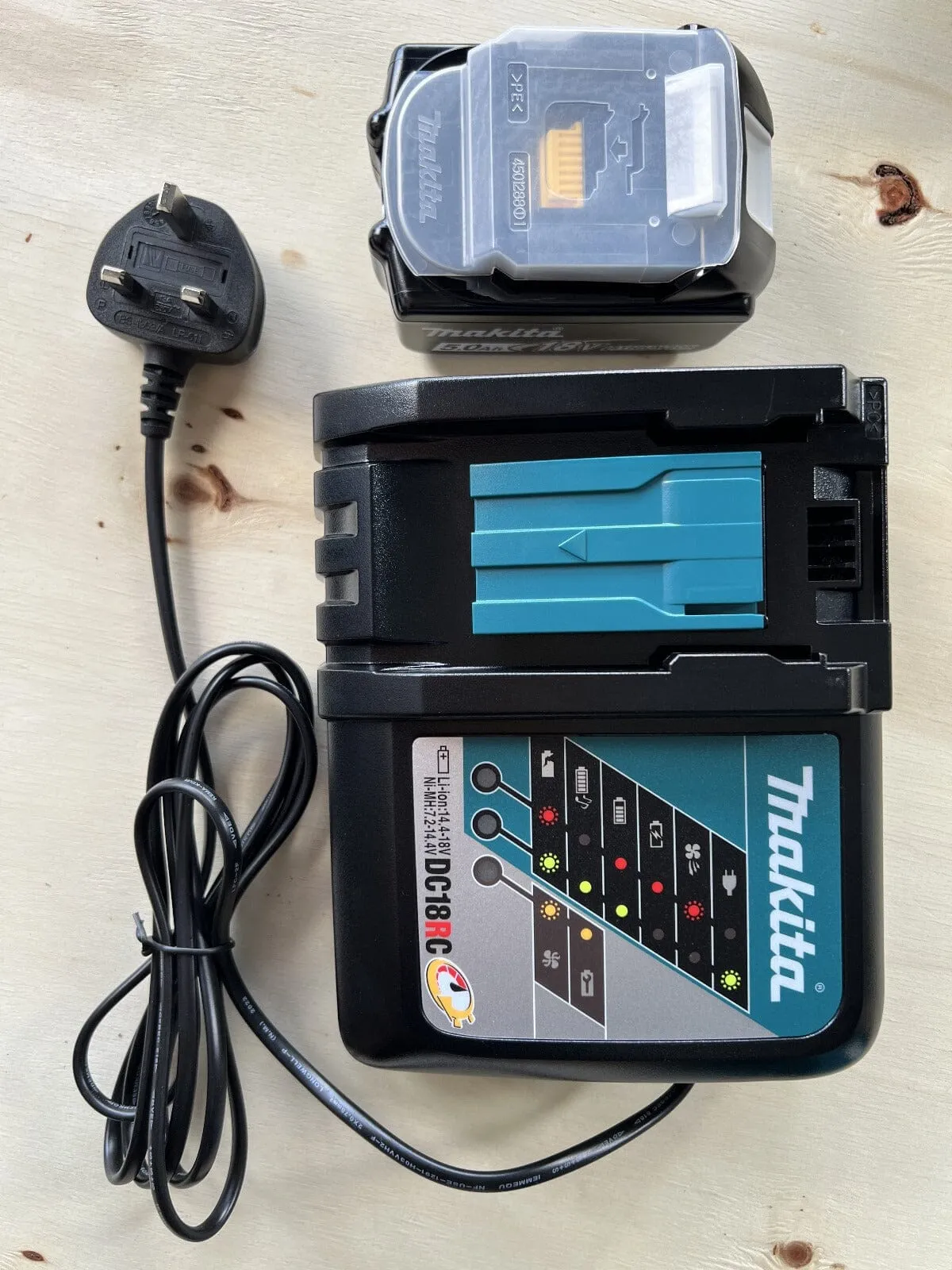 Makita Cordless 1/2 Impact Wrench DTW1002JX2 | Model: M-DTW1002JX2