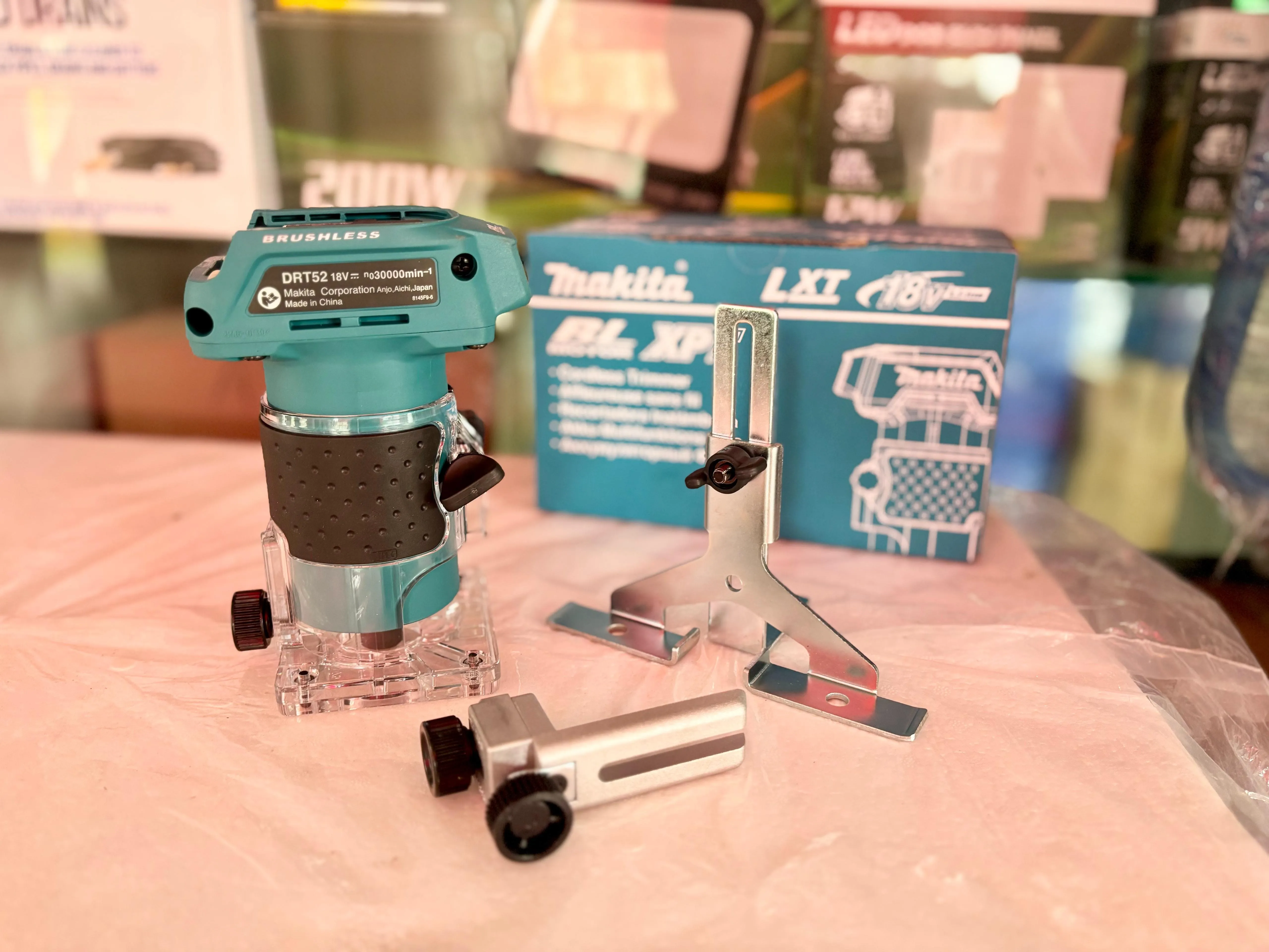 Makita DC Trimmer DRT52Z (18V.Bare Unit) | Model: M-DRT52Z