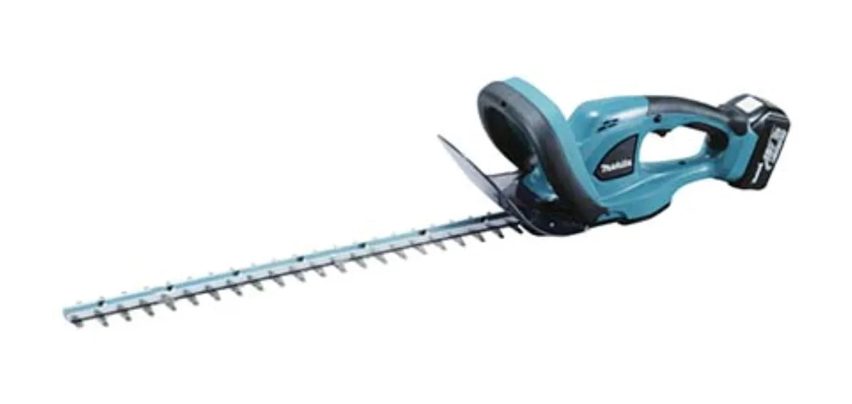 MAKITA DLX2051S 18V Cordless Combo Kit: Hedge Trimmer DUH523Z   String Trimmer DUR181Z   Rapid Charger DC18SD   3.0Ah Battery BL1830B | Model: M-DLX2051S