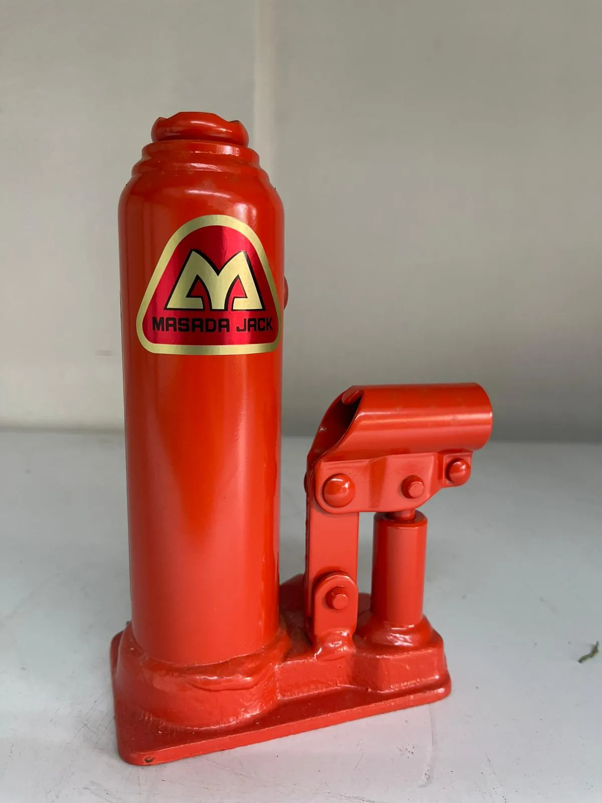 Masada 3 Ton Hydraulic bottle Jack | Model : BJ-MS3