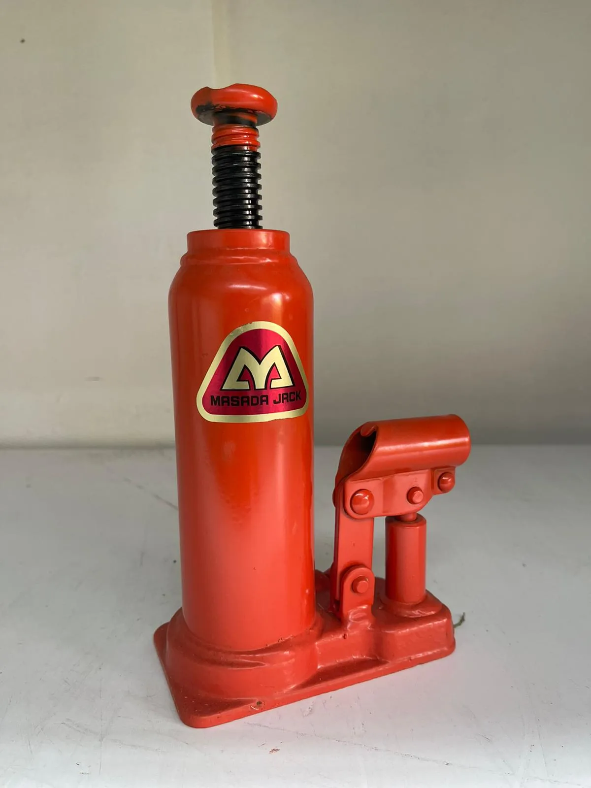 Masada 5 Ton Hydraulic bottle Jack | Model : BJ-MS5Y