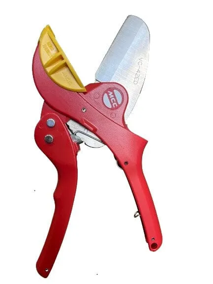 MCC PVC Pipe Cutter 1-1/4 | Model : MCC-VC-0342